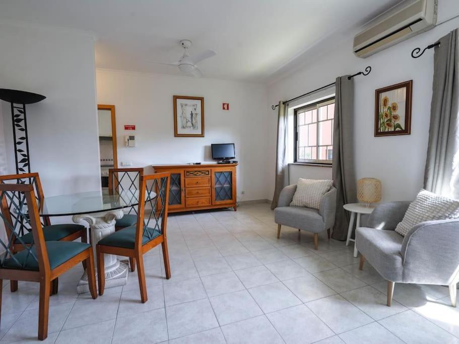 Oura Sunrise Iv - Oura & Oura Strip Apartment Albufeira