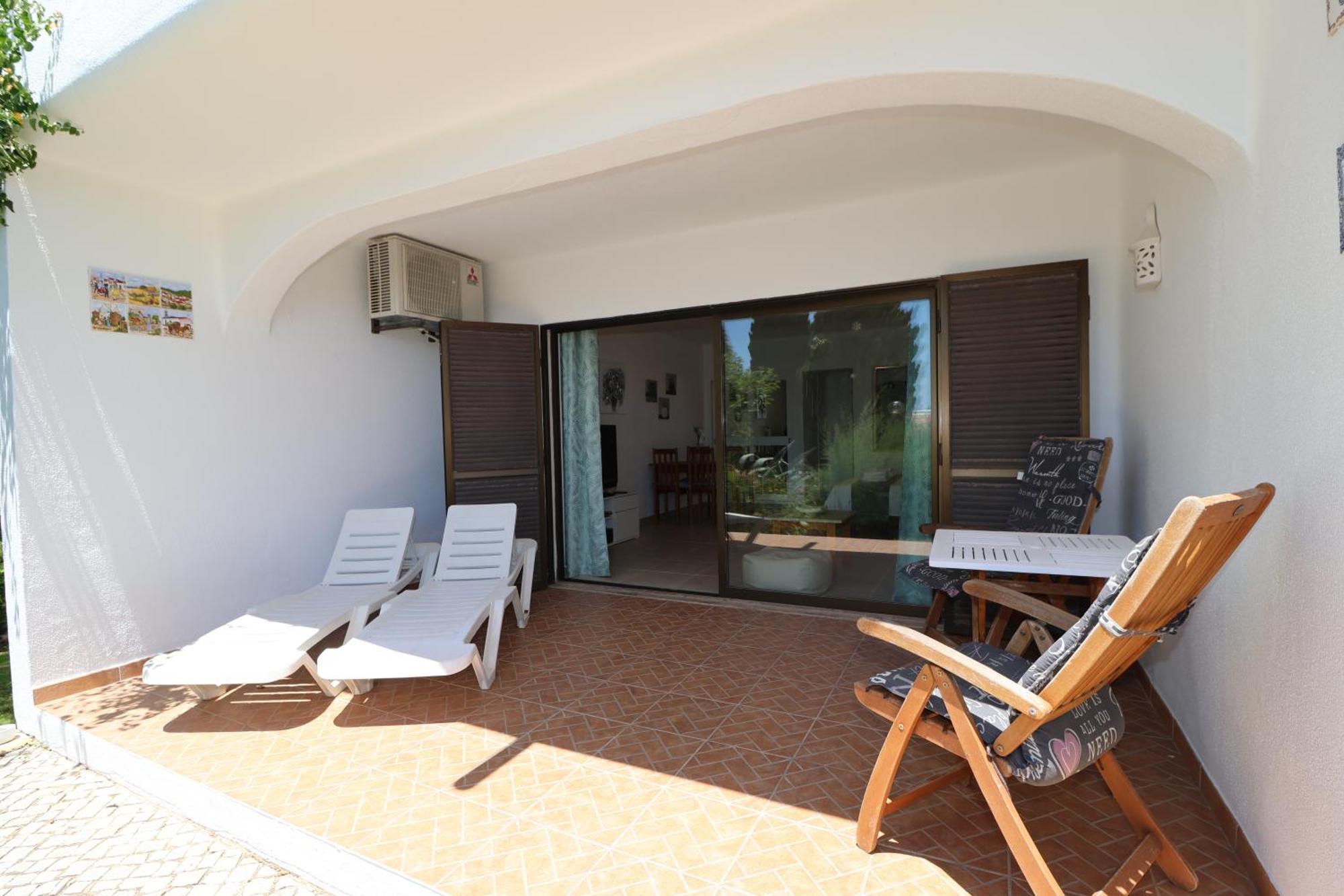 Camelia 52 - Sao Rafael, Apartment