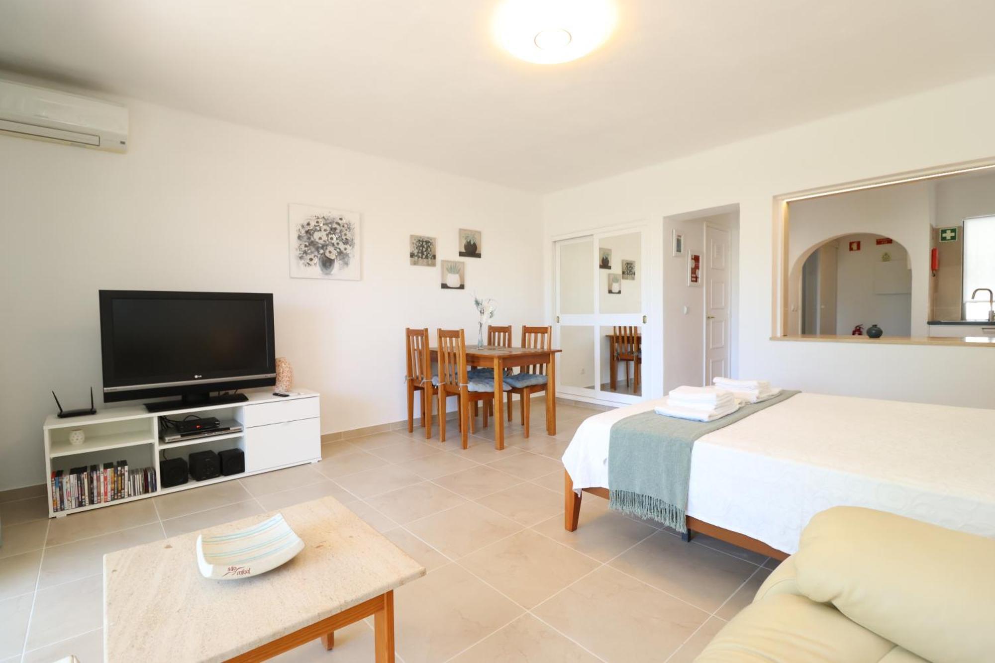 Camelia 52 - Sao Rafael, Albufeira