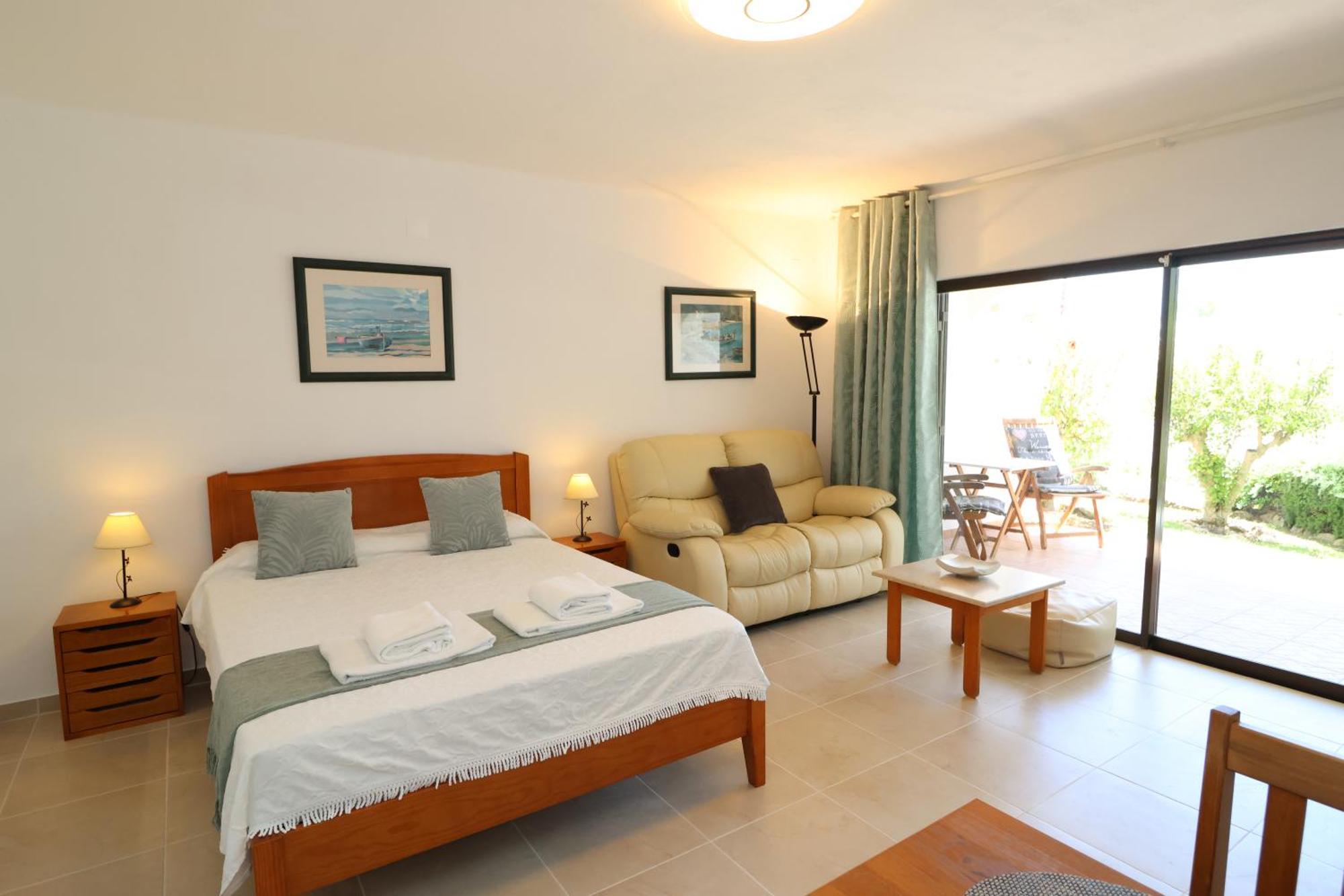 Camelia 52 - Sao Rafael, * Albufeira
