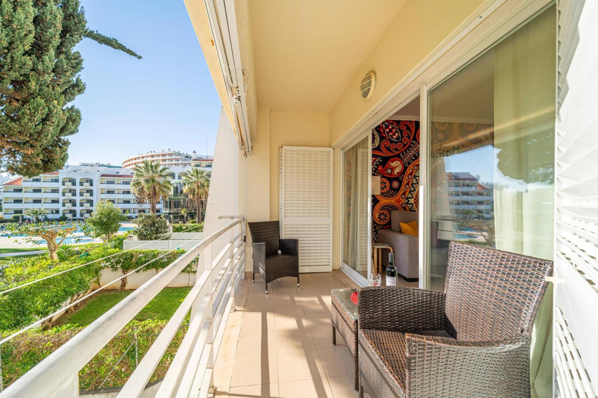 Apartment Blue Horizon By Hellovacations