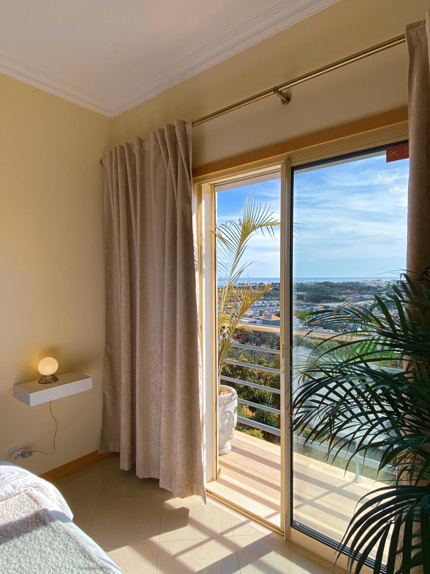 Encosta Ocean View Apartment