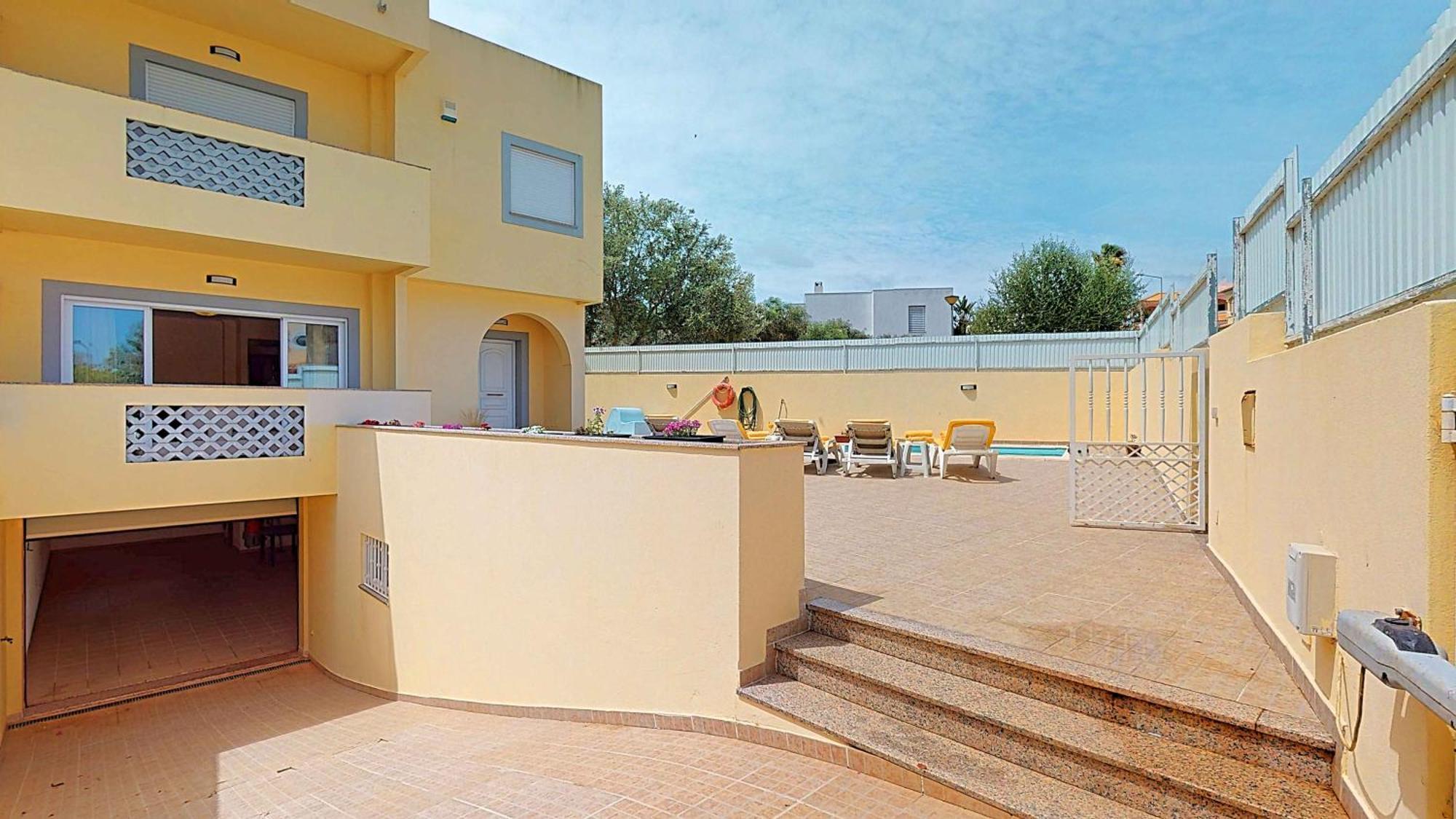 Vivenda V3 Encantadora Em Villa Albufeira