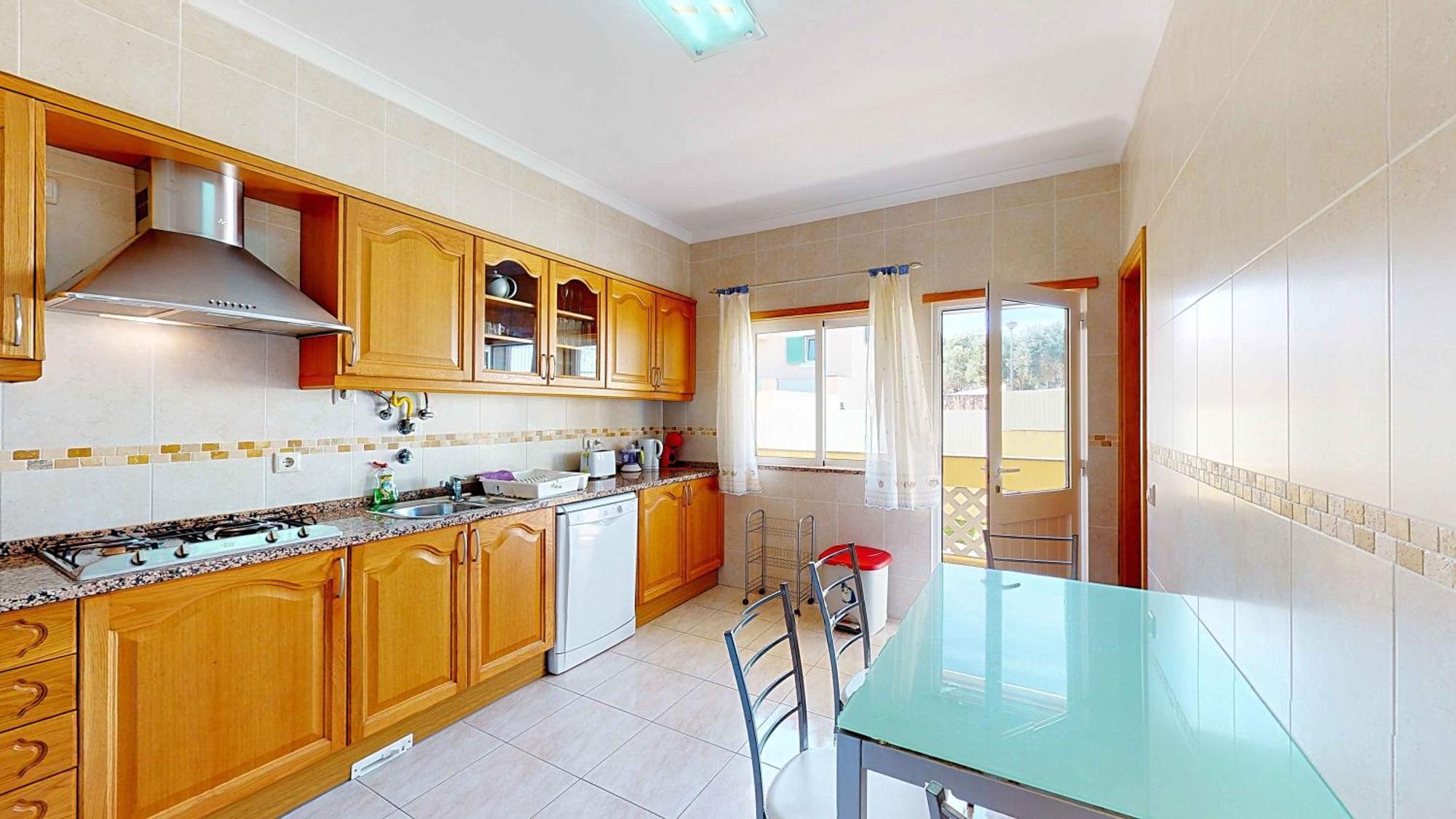 Vivenda V3 Encantadora Em Albufeira