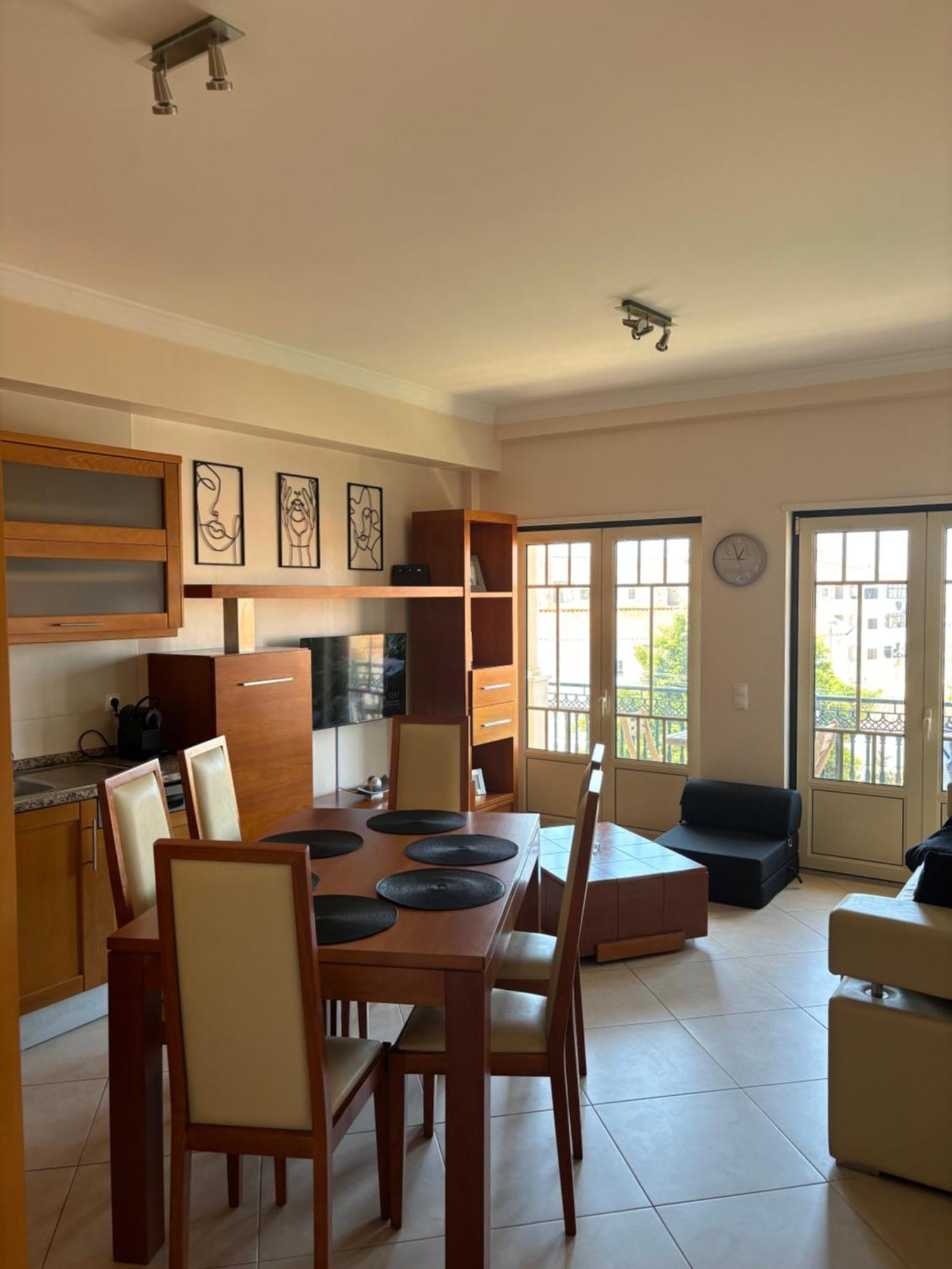 Avec Piscine Apartamento