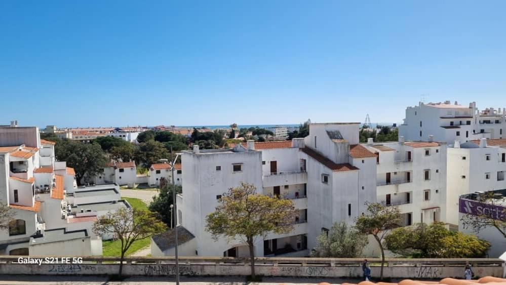 Gold Strip Oasis - New Town Apartment Albufeira