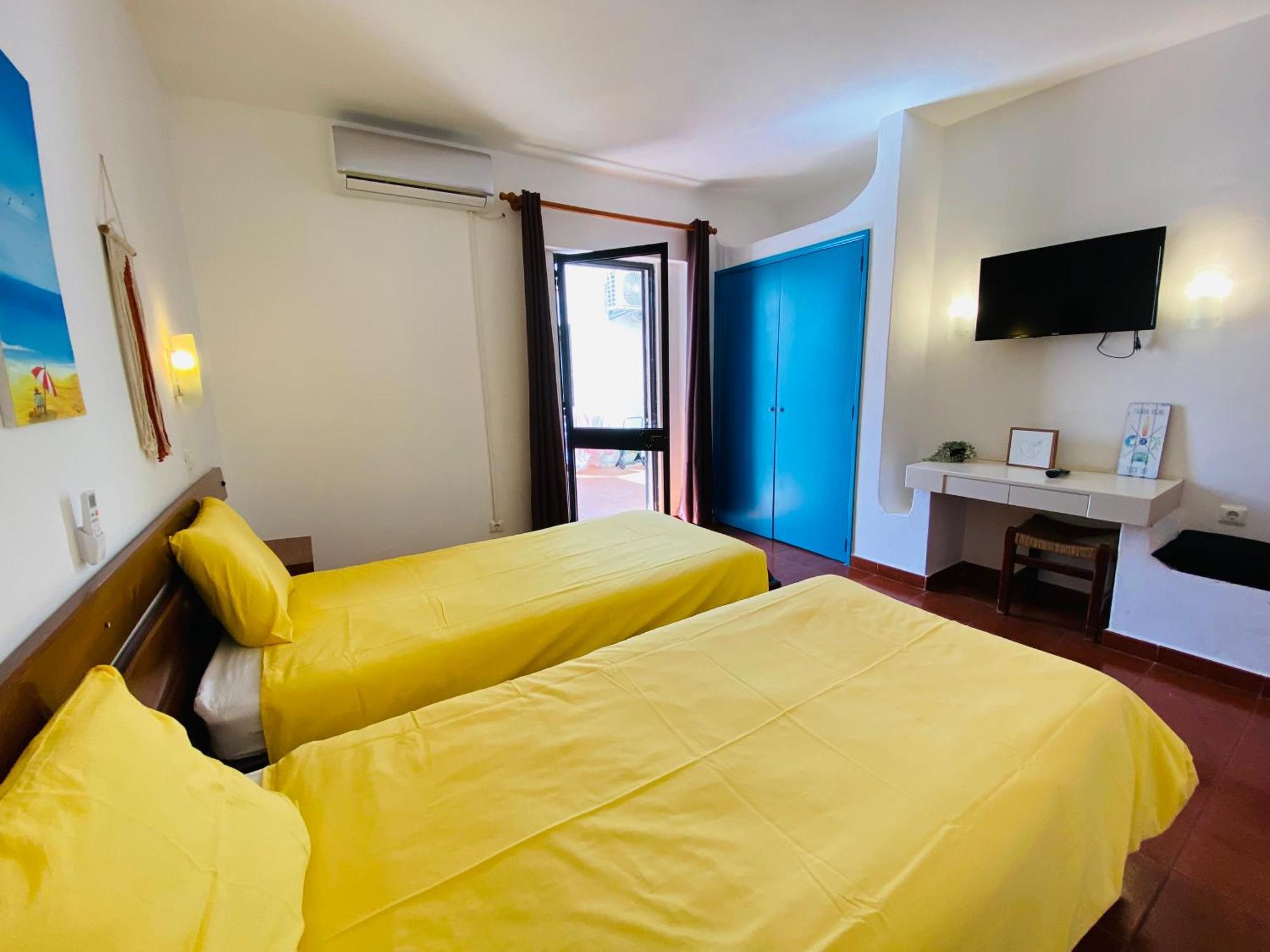 Casa Da Oura Apartment