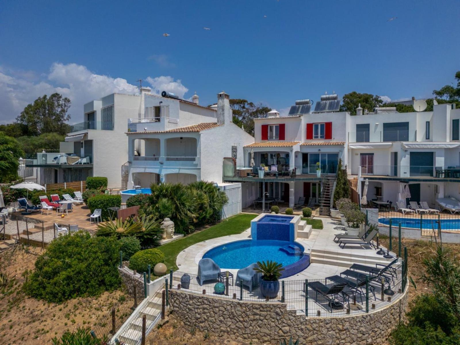 Villa Luxurious Beachfront De La With Private Acces