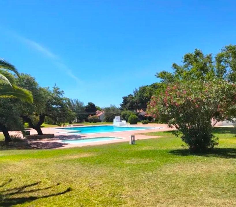 Vilanova, T0 - Modern Flat At Oura On The Strip With Balcony With View To The Pool, Pool Access, Lift And Air Conditioning Albufeira