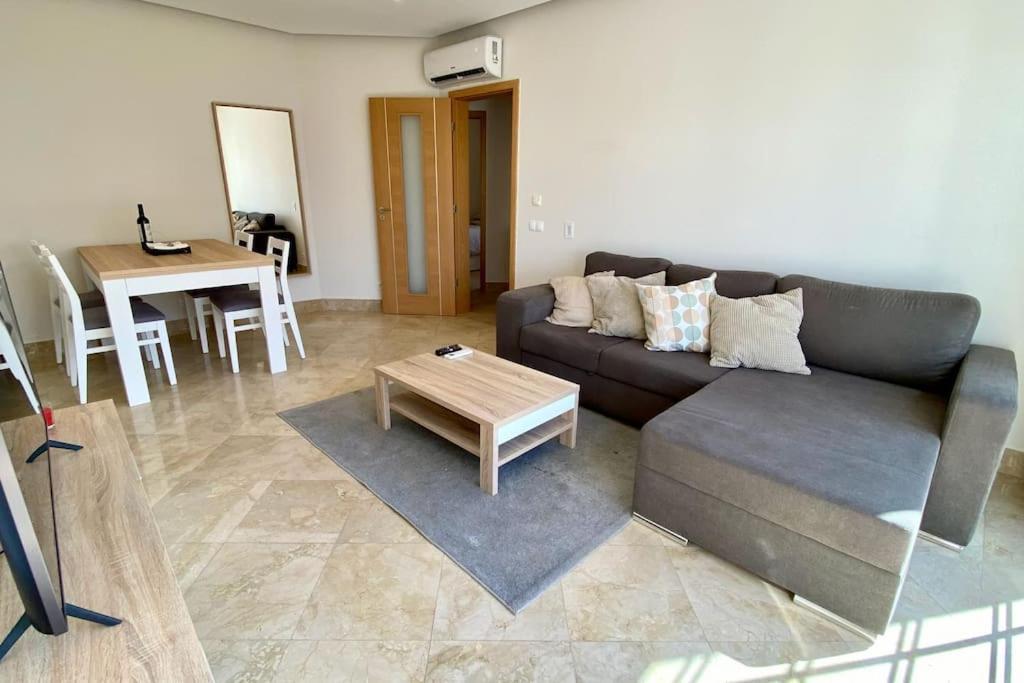 2-bedroom Apt In Newtown W Pool *