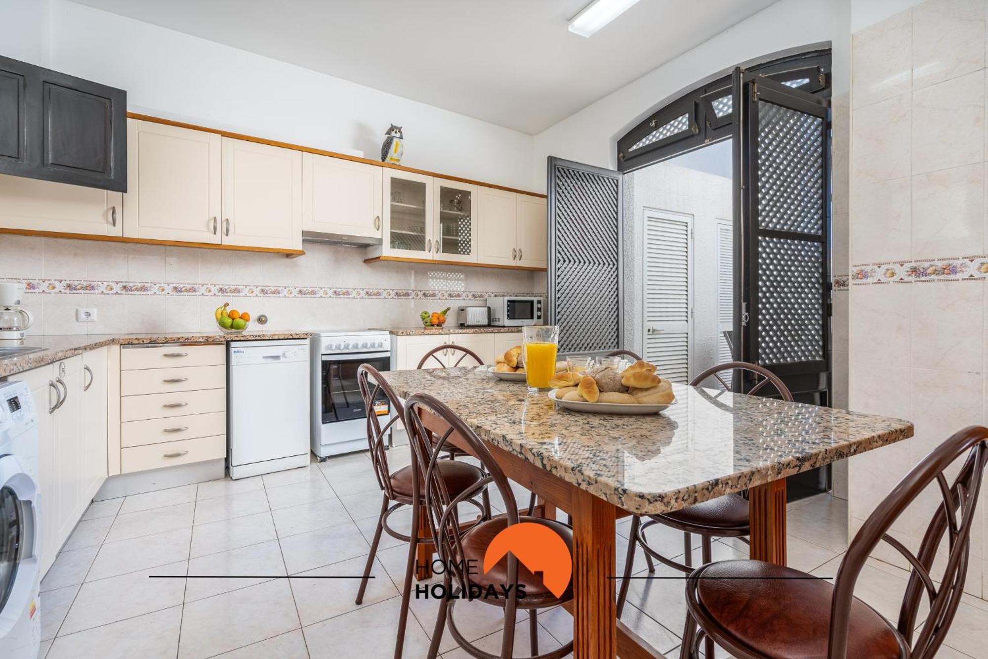 #232 Girasol 33 By Holidays Villa