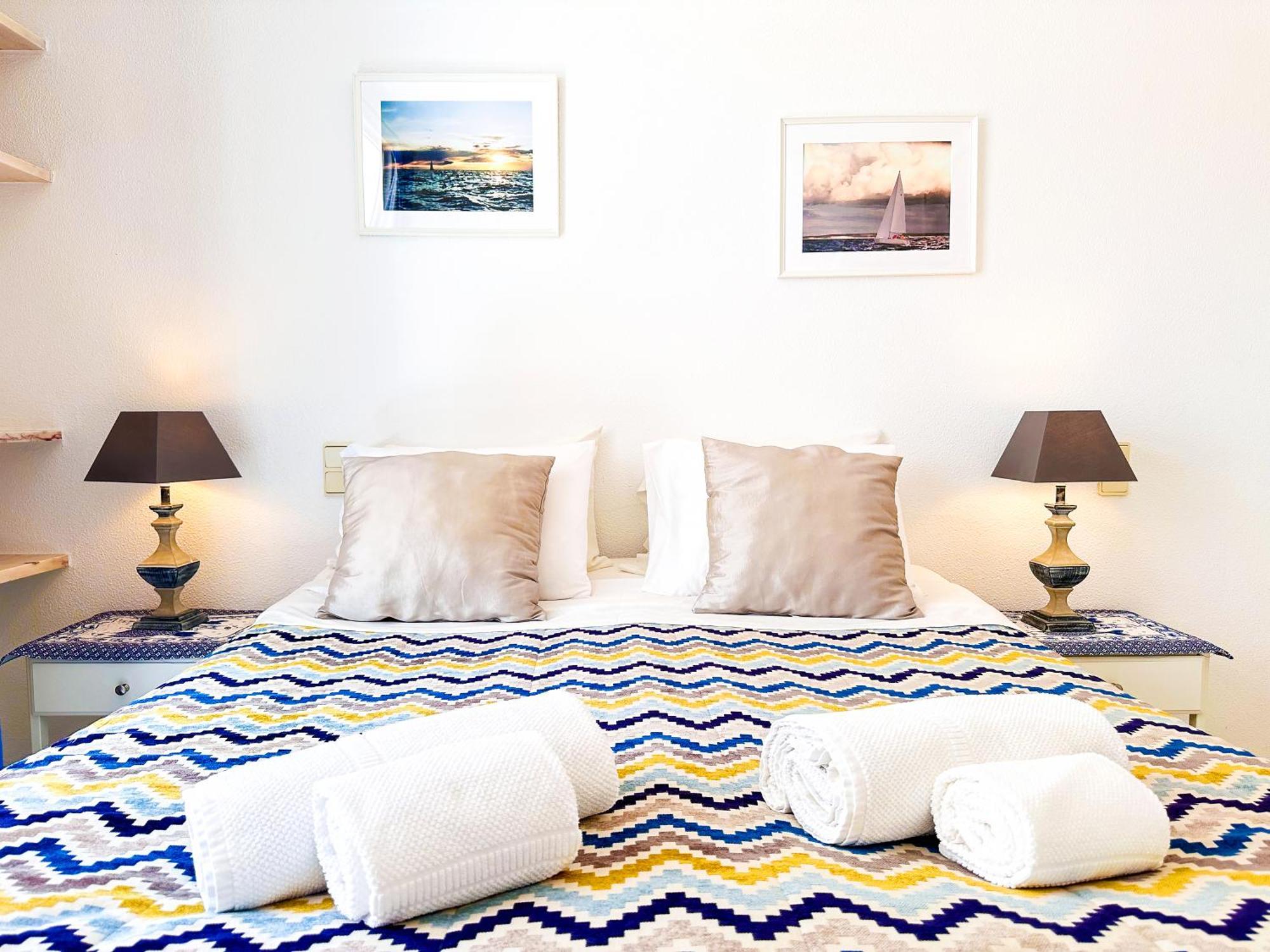 Apartment Ocean Breeze Windmill By Becherish *