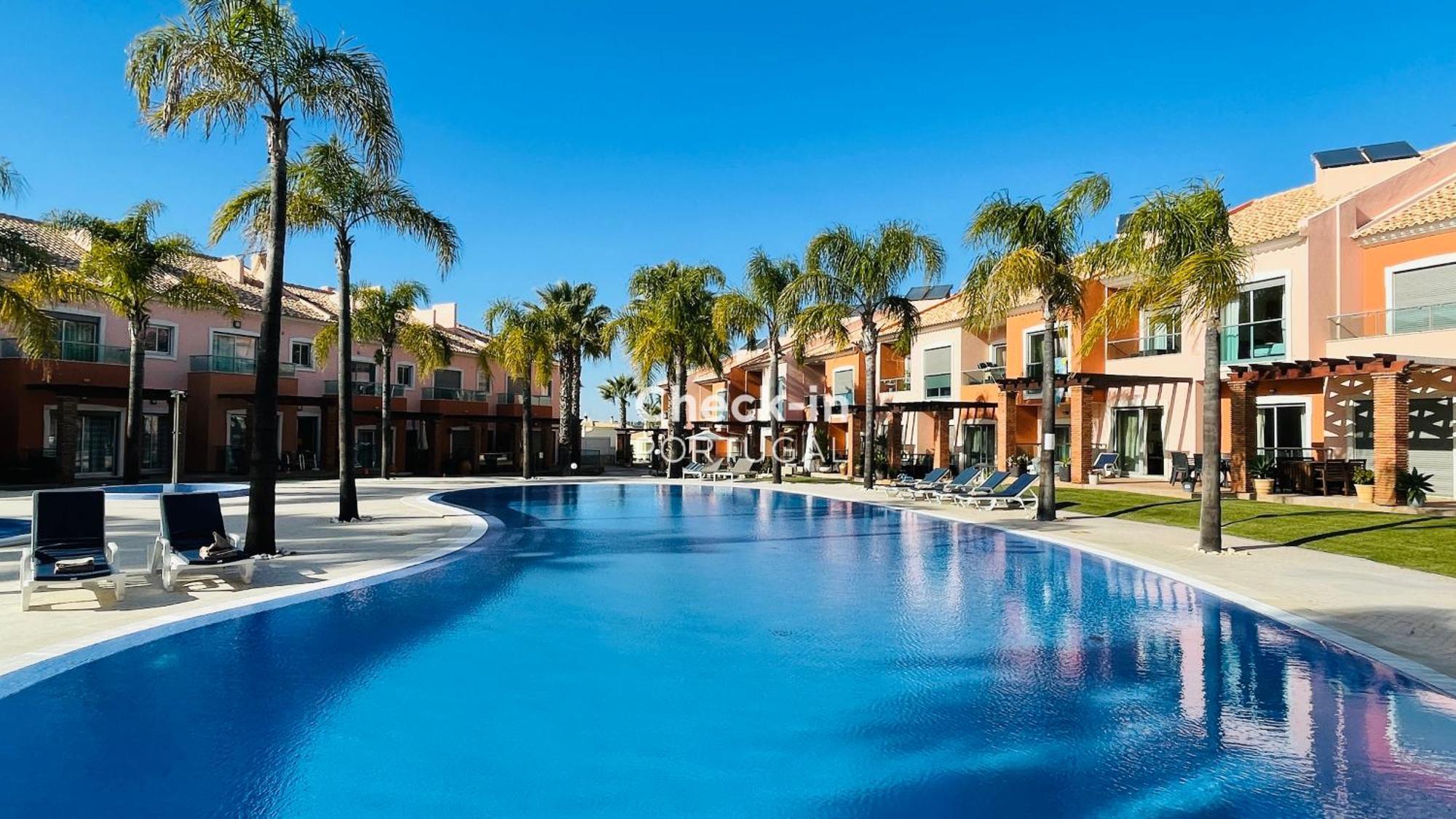 Santa Maria C By Check-in Portugal