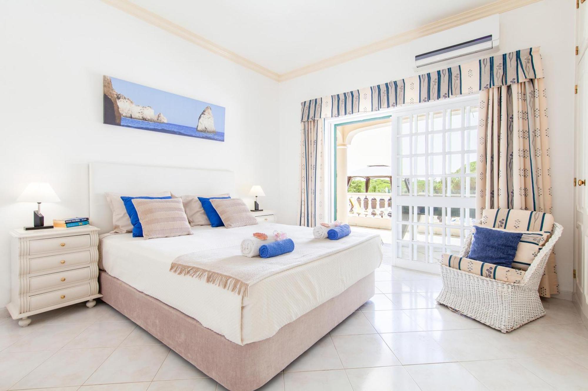 Villa Paloma By Algarve Vacation *