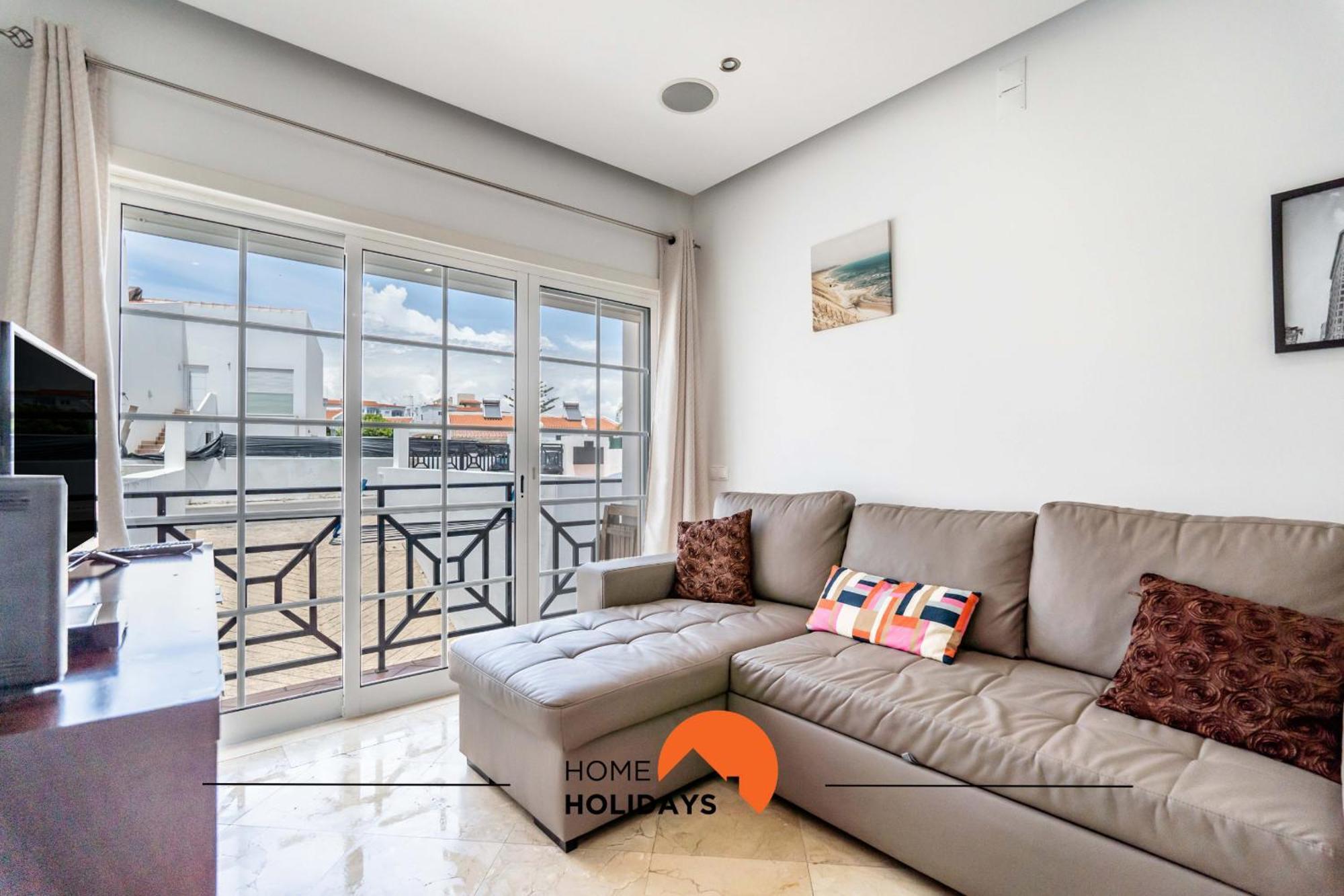 #228 Garrett Flats By Holidays Apartment