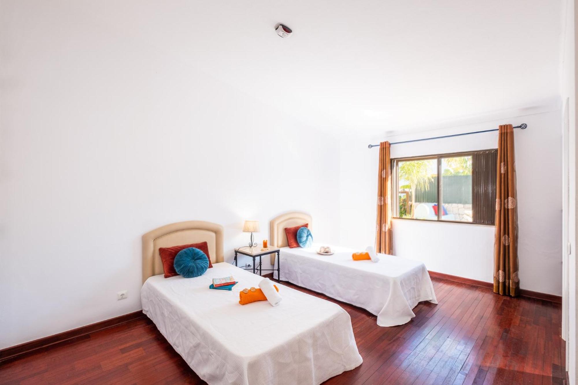 Villa Aruba By Algarve Vacation