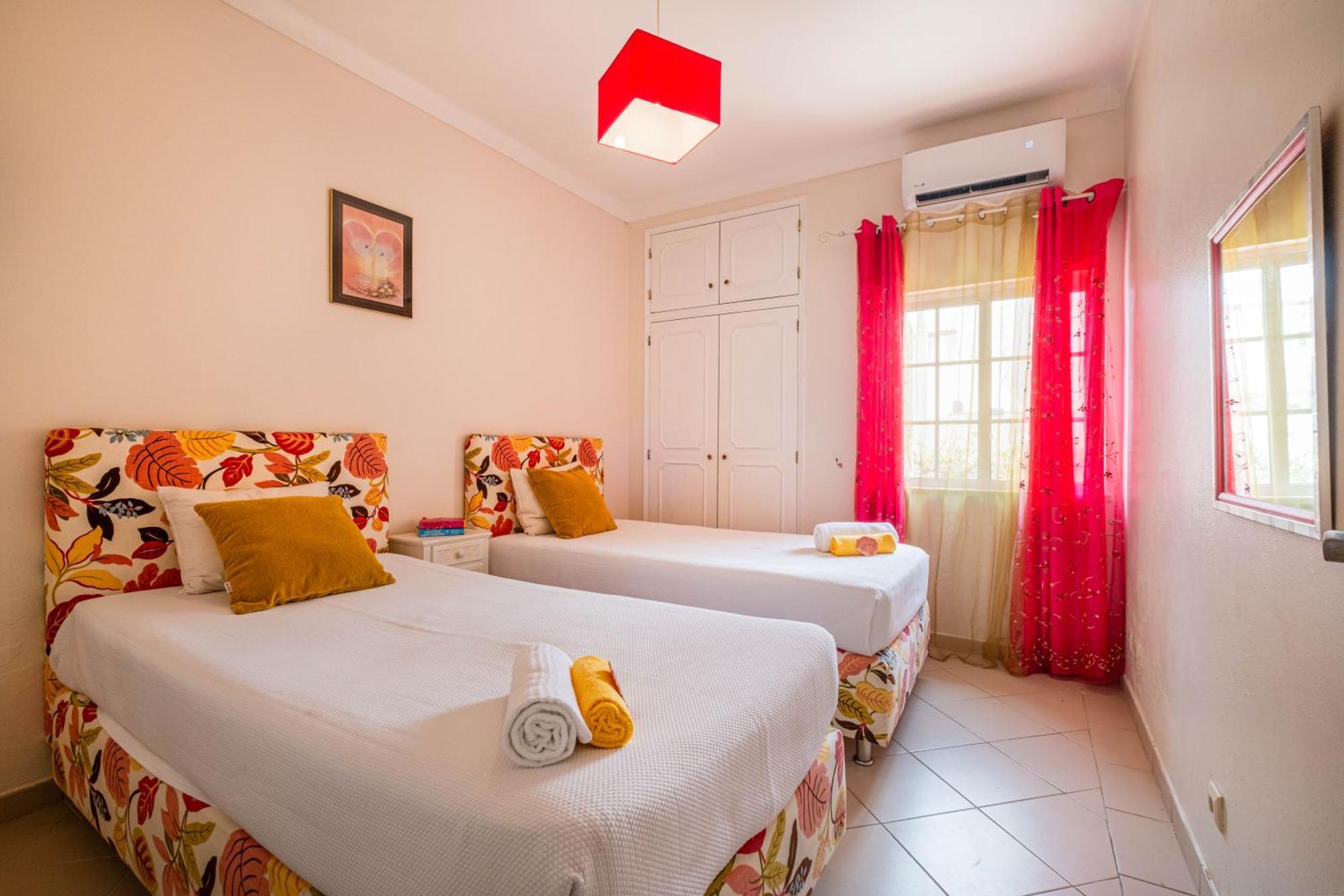 Flores By Algarve Vacation * Albufeira