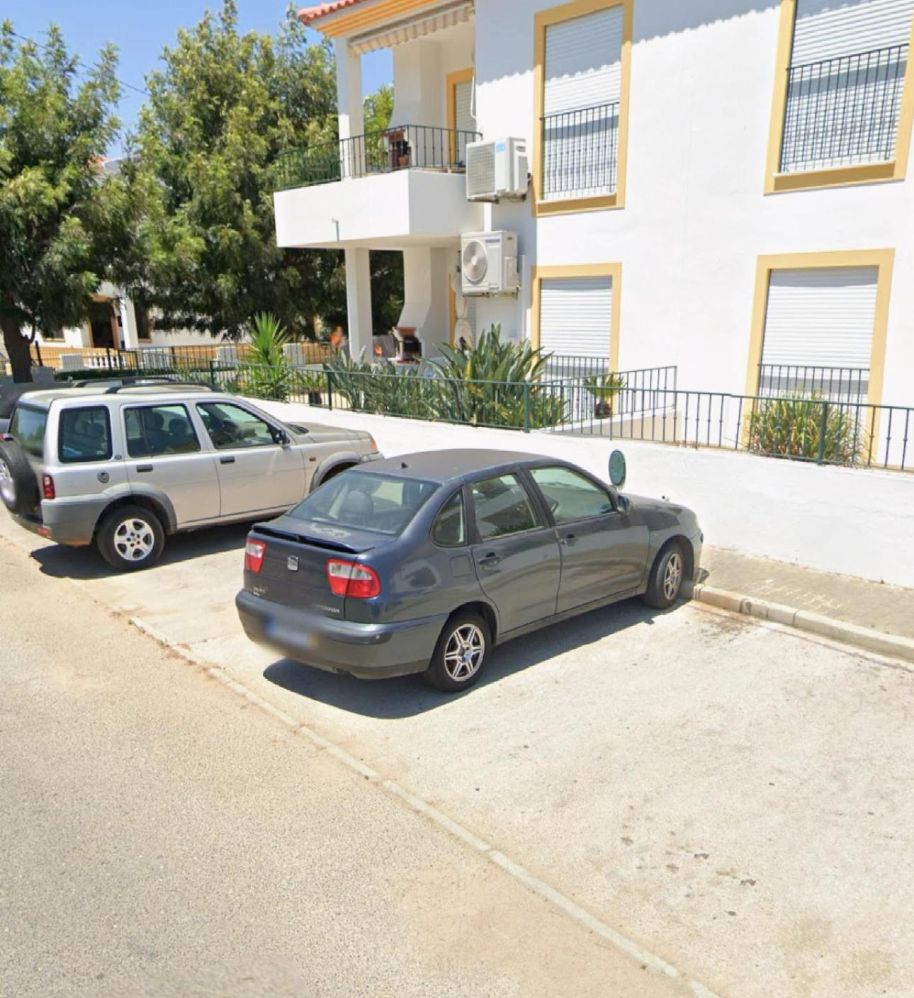Estrada De, Urbanizacao,edificio Laranjal,apartment 18,vale Carro, 8200-596
