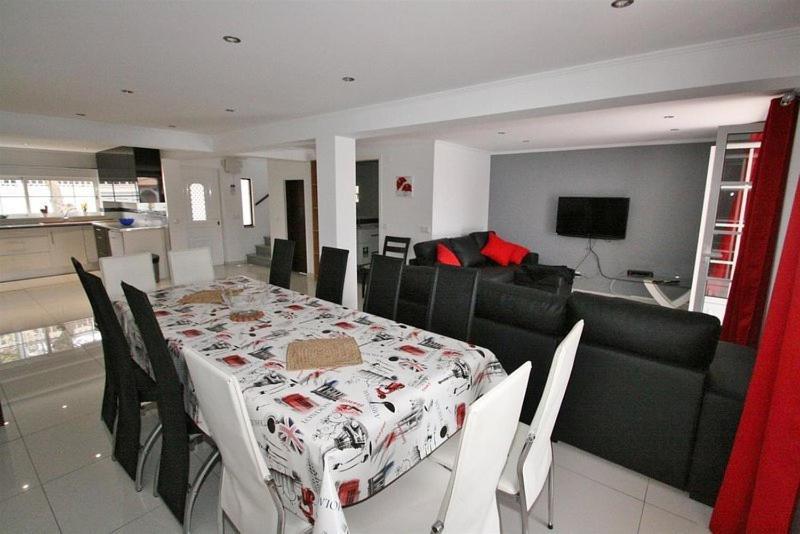Tres Palmeiras Villa *