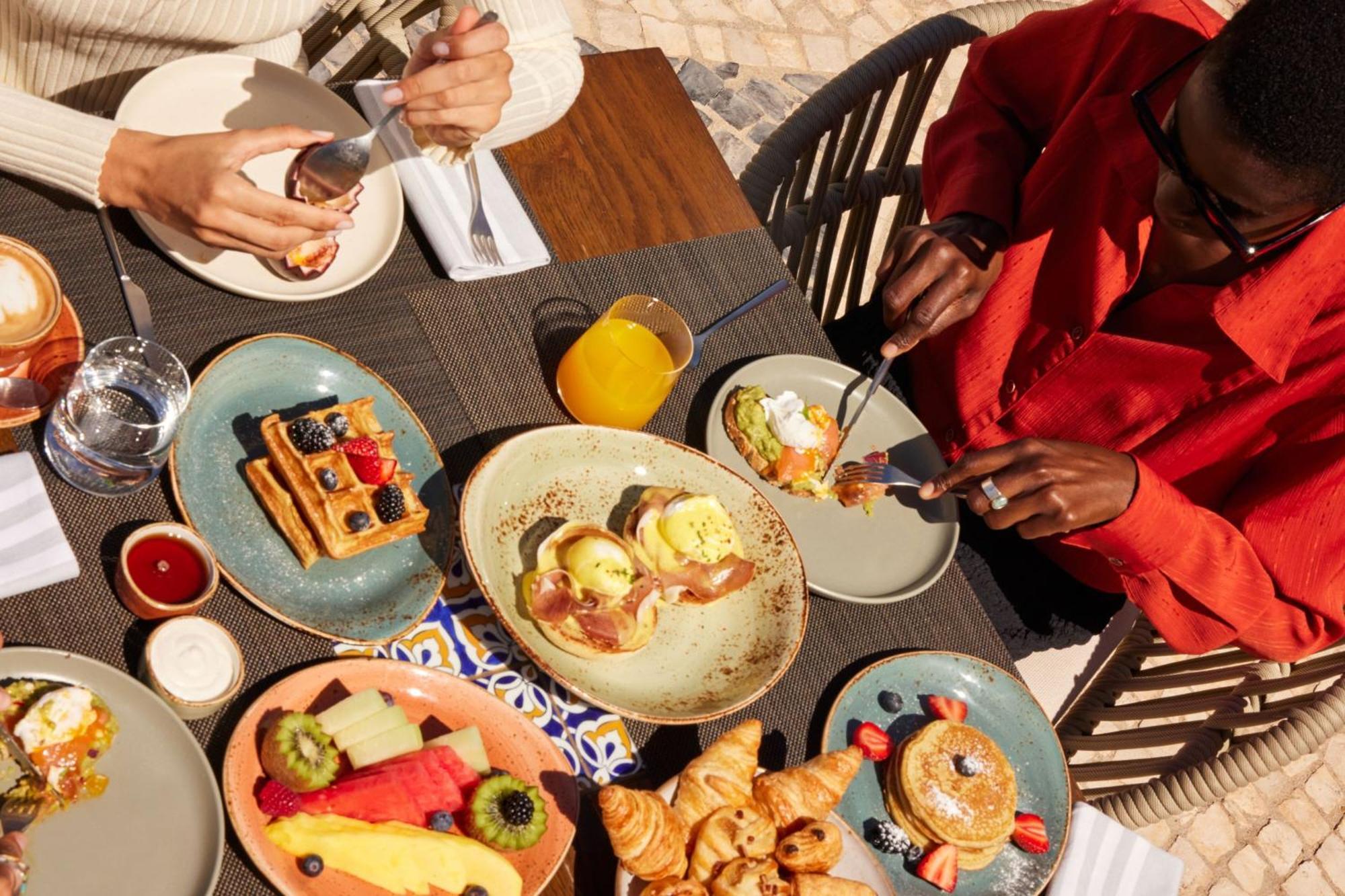 W Residences Algarve Hotel 5*
