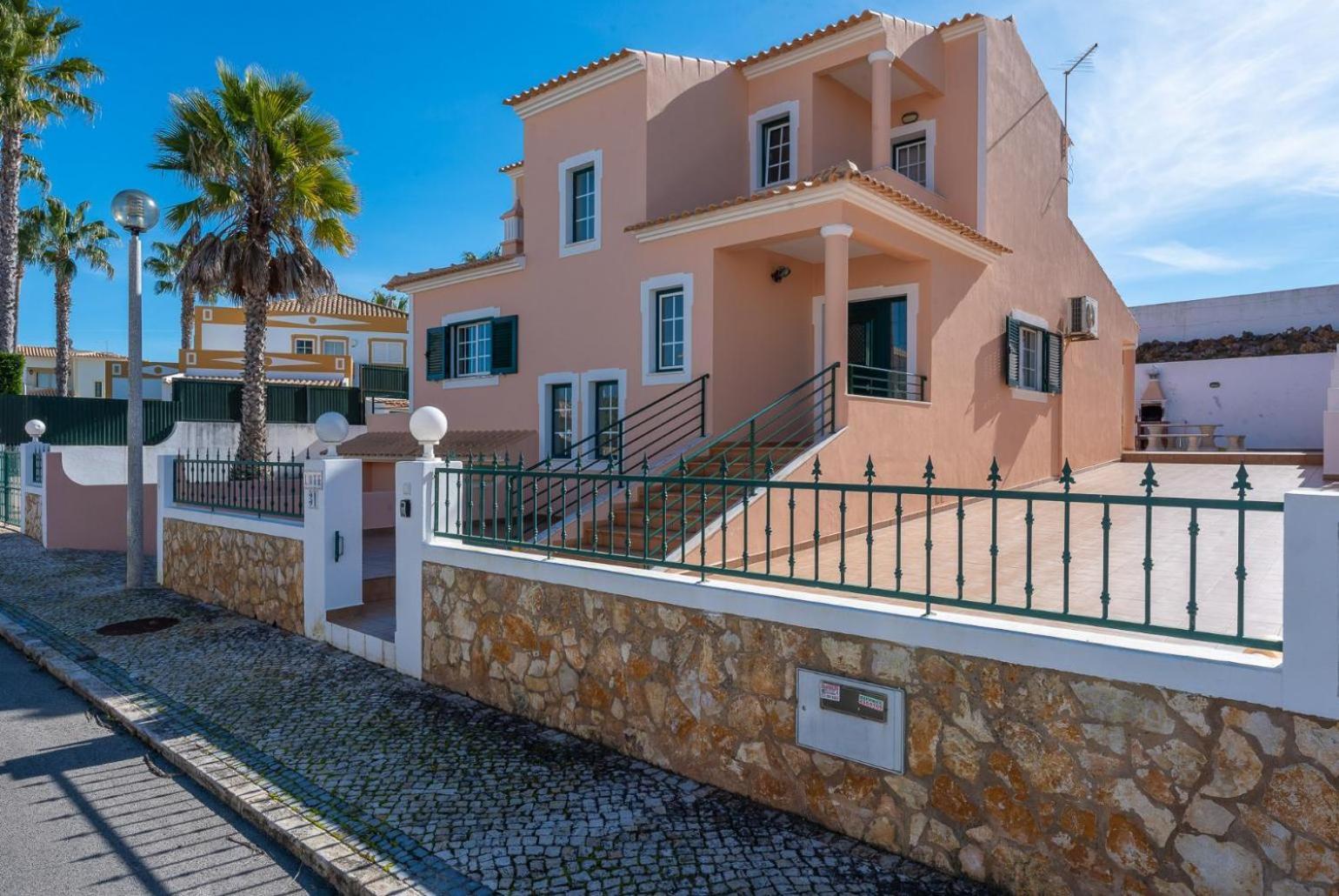 Santa Maria *