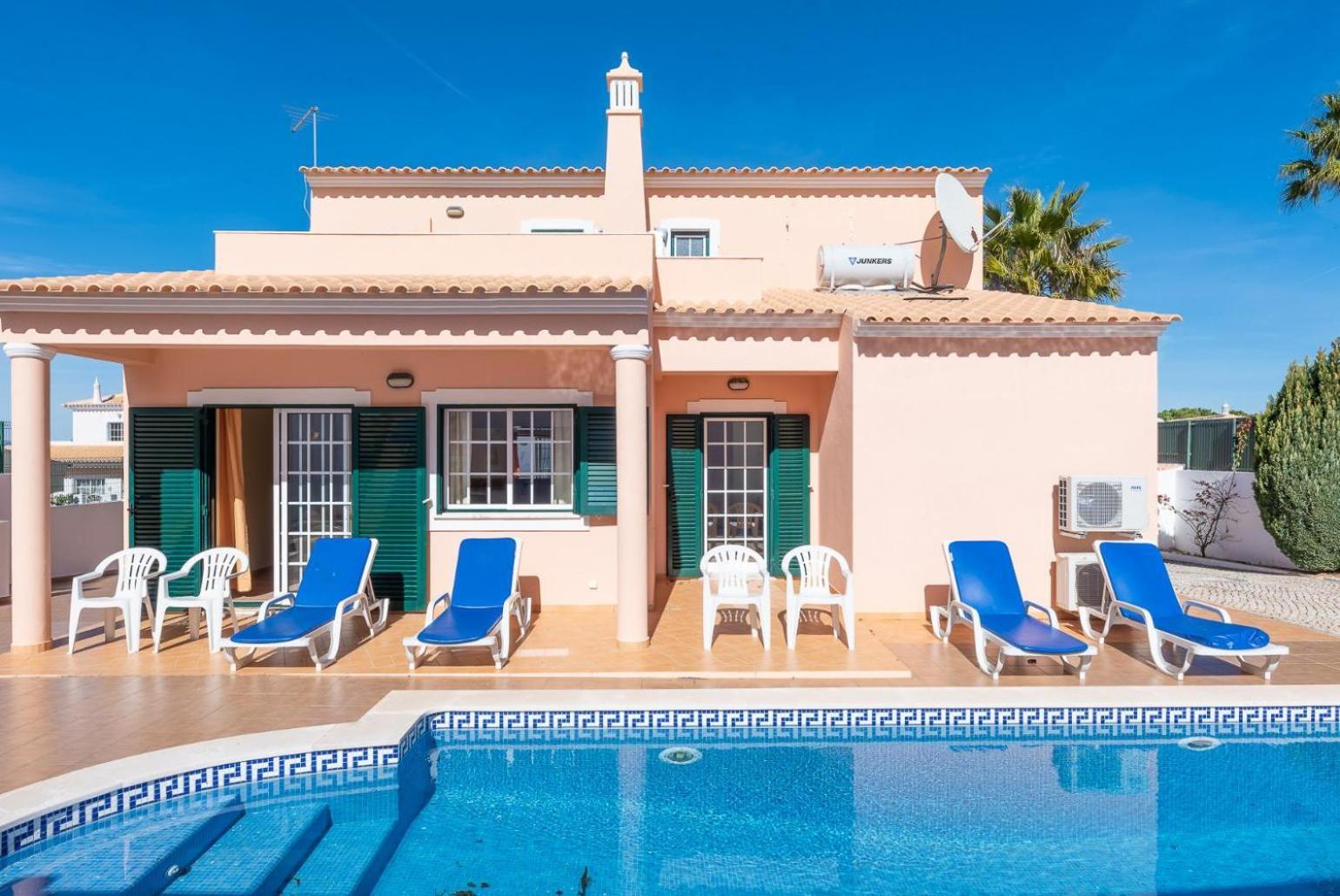 Villa Santa Maria