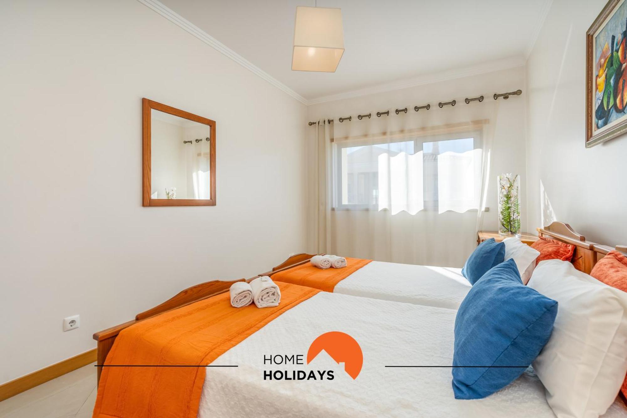 Apartment #247 Corrieira Prestigio By Holidays *