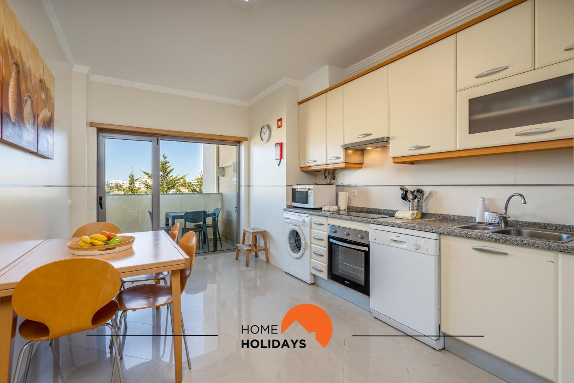 #247 Corrieira Prestigio By Holidays * Albufeira