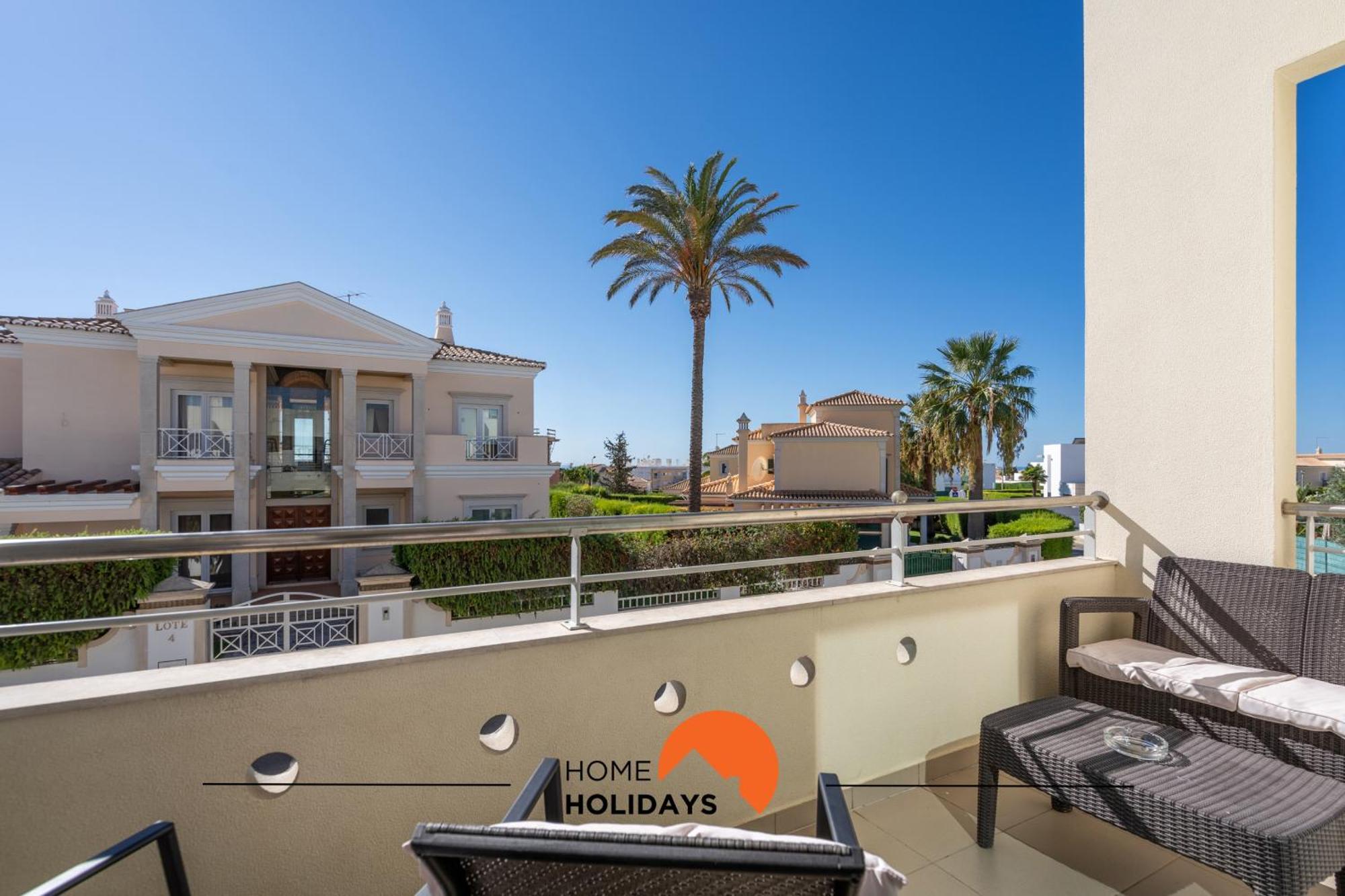 Apartment #247 Corrieira Prestigio By Holidays