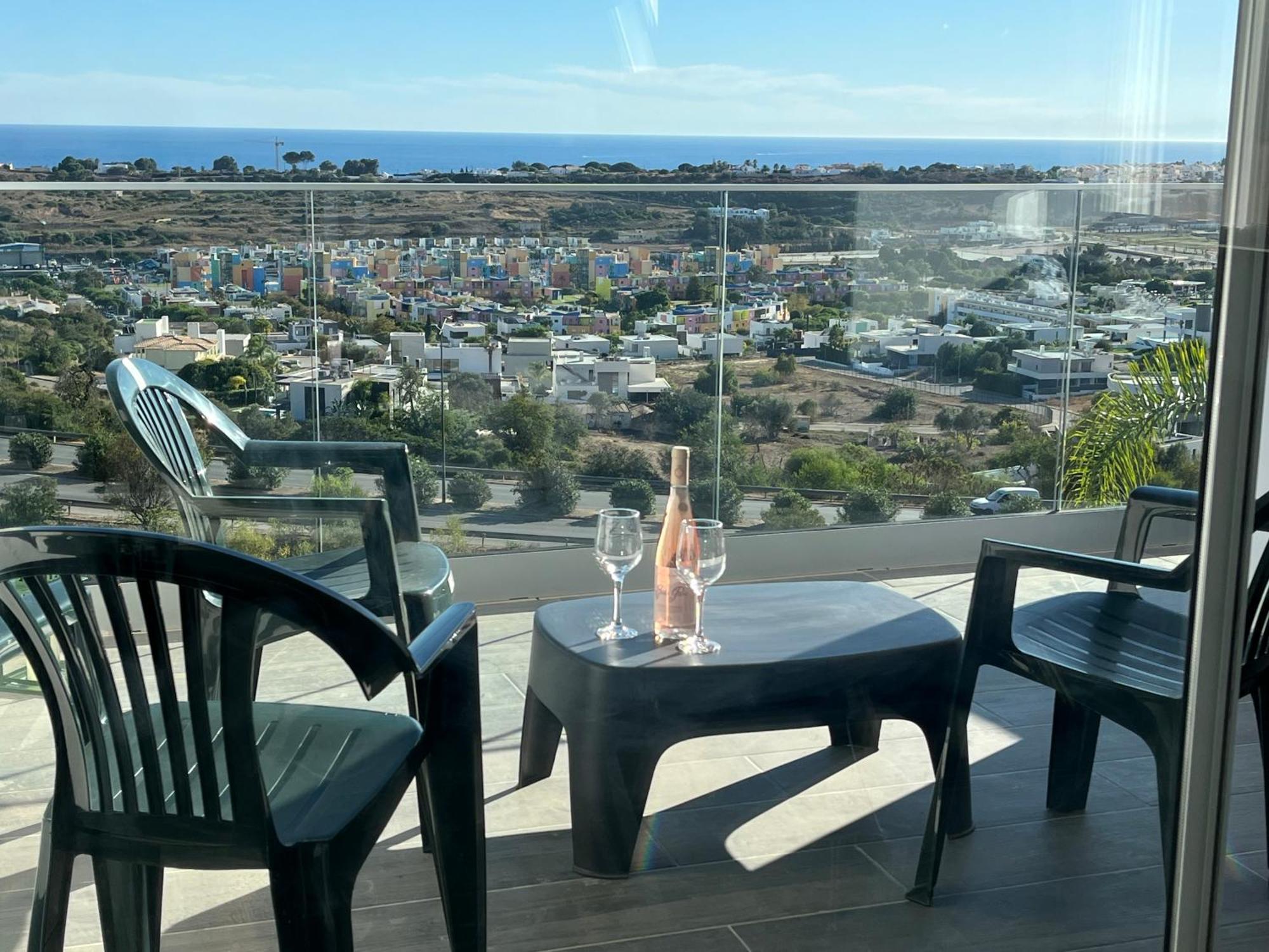 Ocean View By Charmes B Apartment