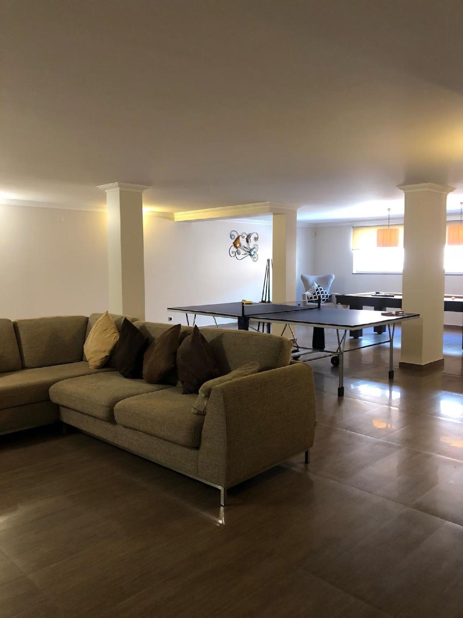 Apartment A Charming Property Only A 2 Minute Walk To Beach