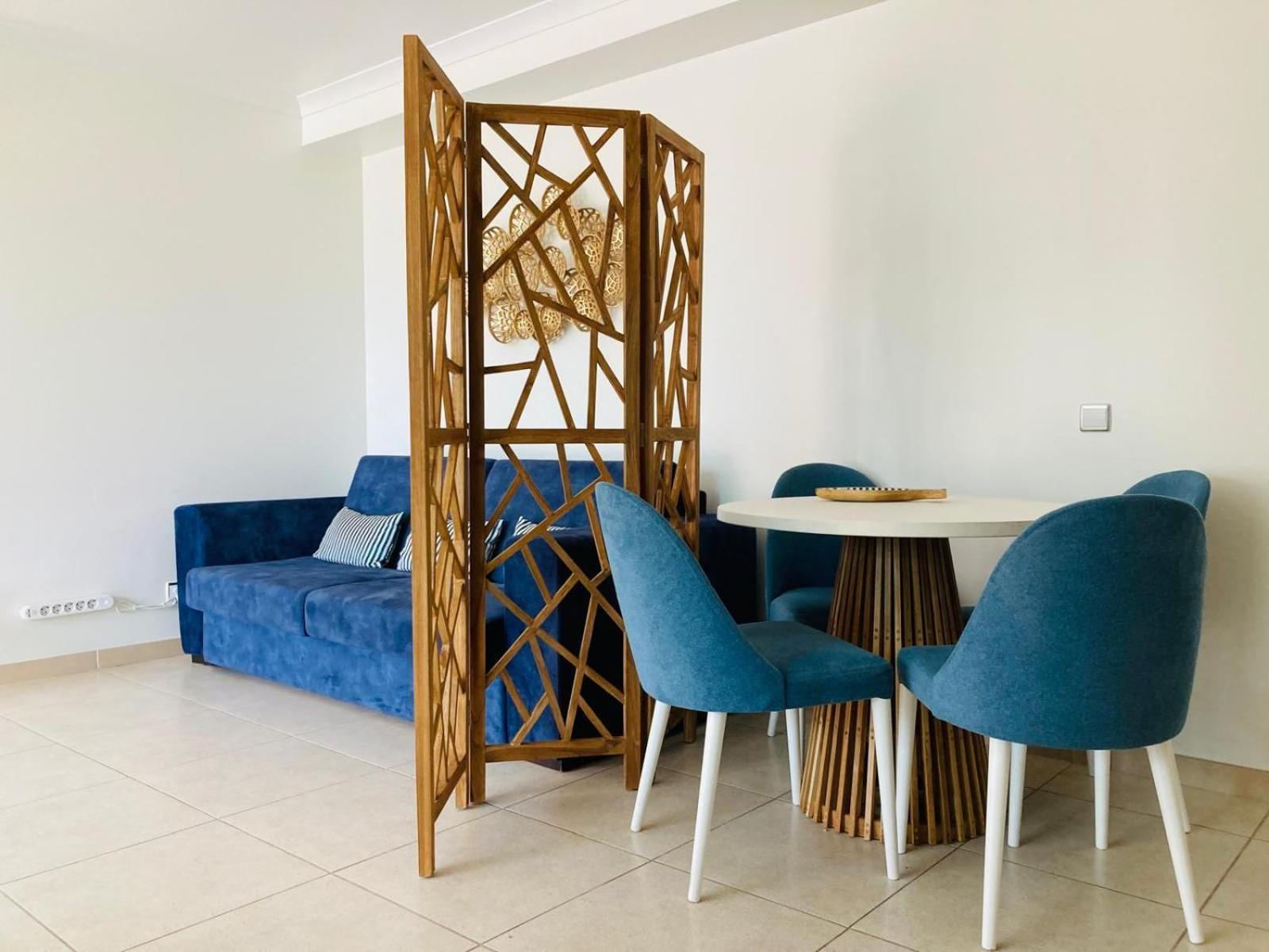 On The Stunning Olhos De Agua Apartamento