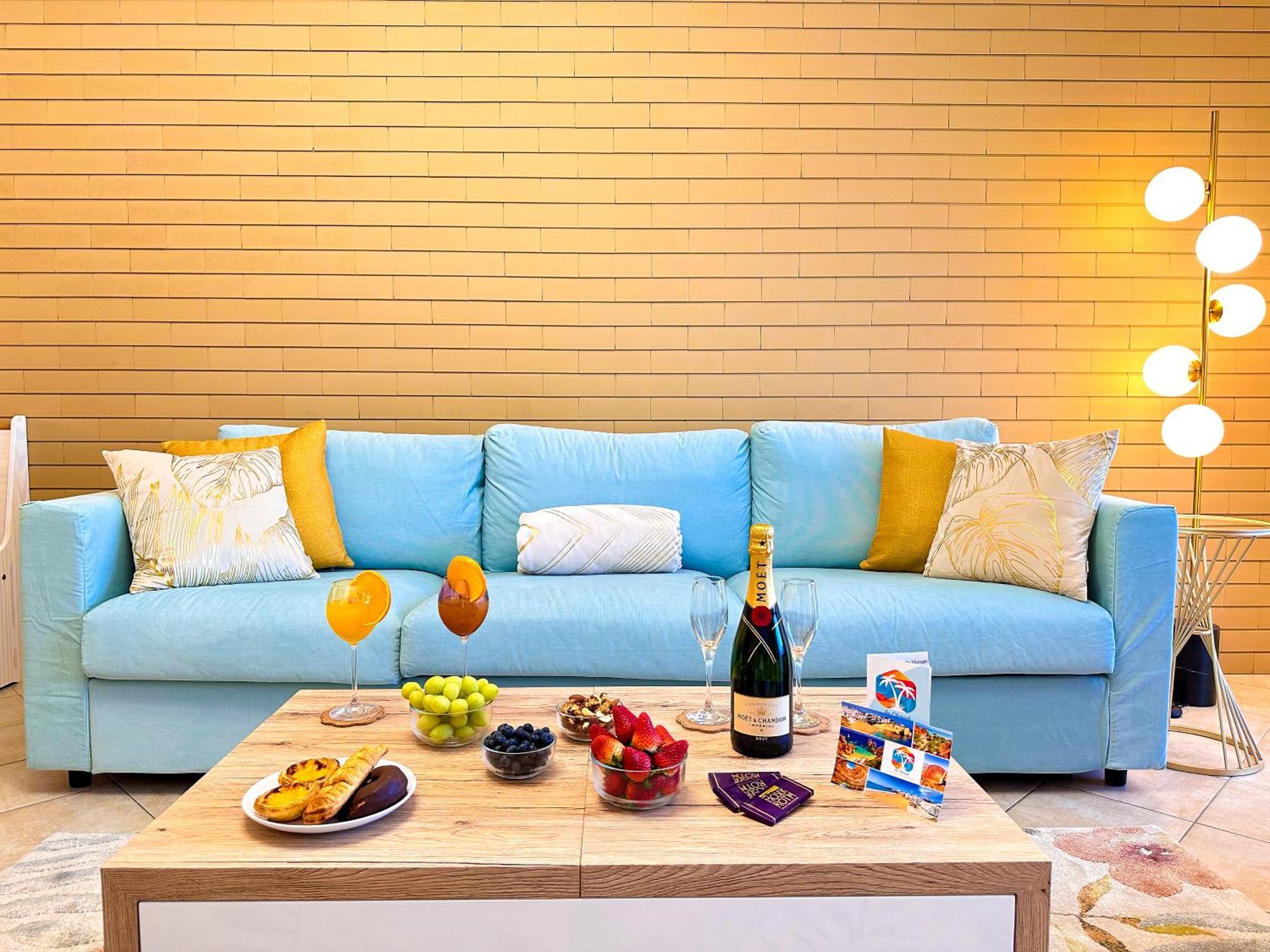 Golden Palm By Becherish Apartment