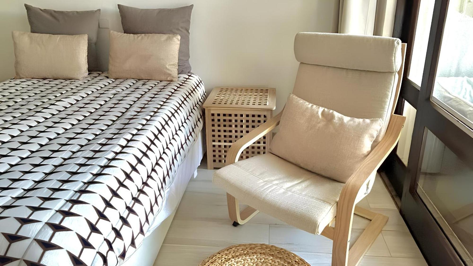 Magnific With A Cozy Garden, 5 Minutes To The Albufeira