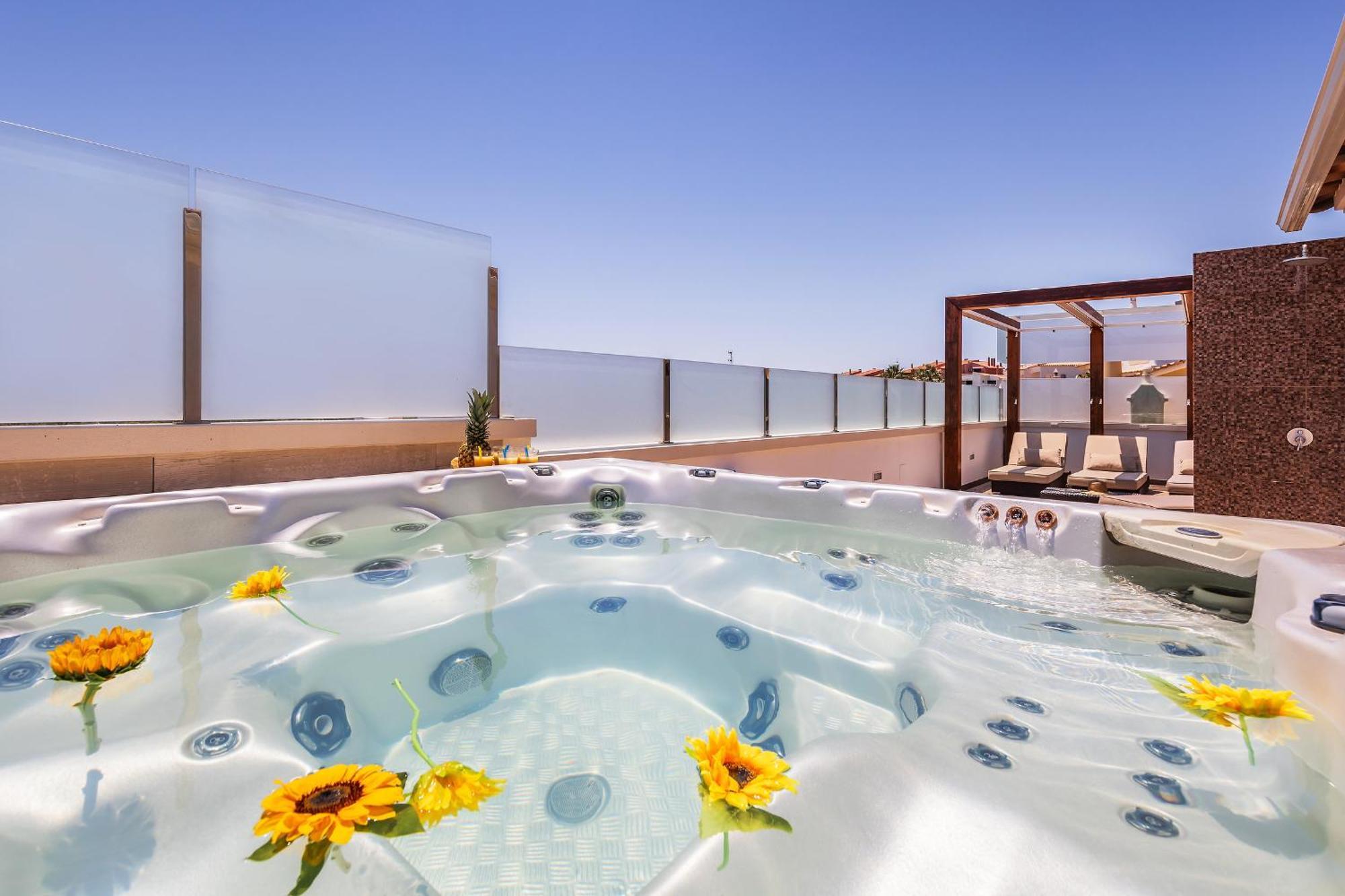 Sunflower By Ocvillas Villa *