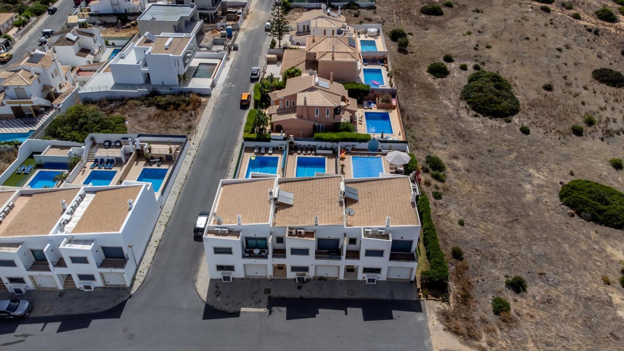 Feliz Algarve With Private Pool - Sao Rafael Villa Albufeira