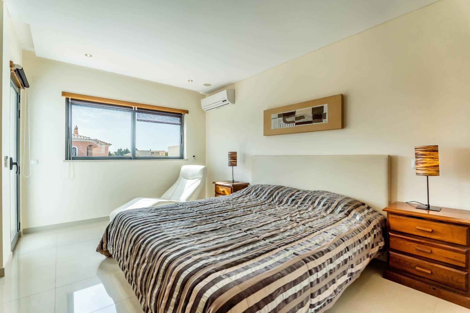 Feliz Algarve With Private Pool - Sao Rafael * Albufeira