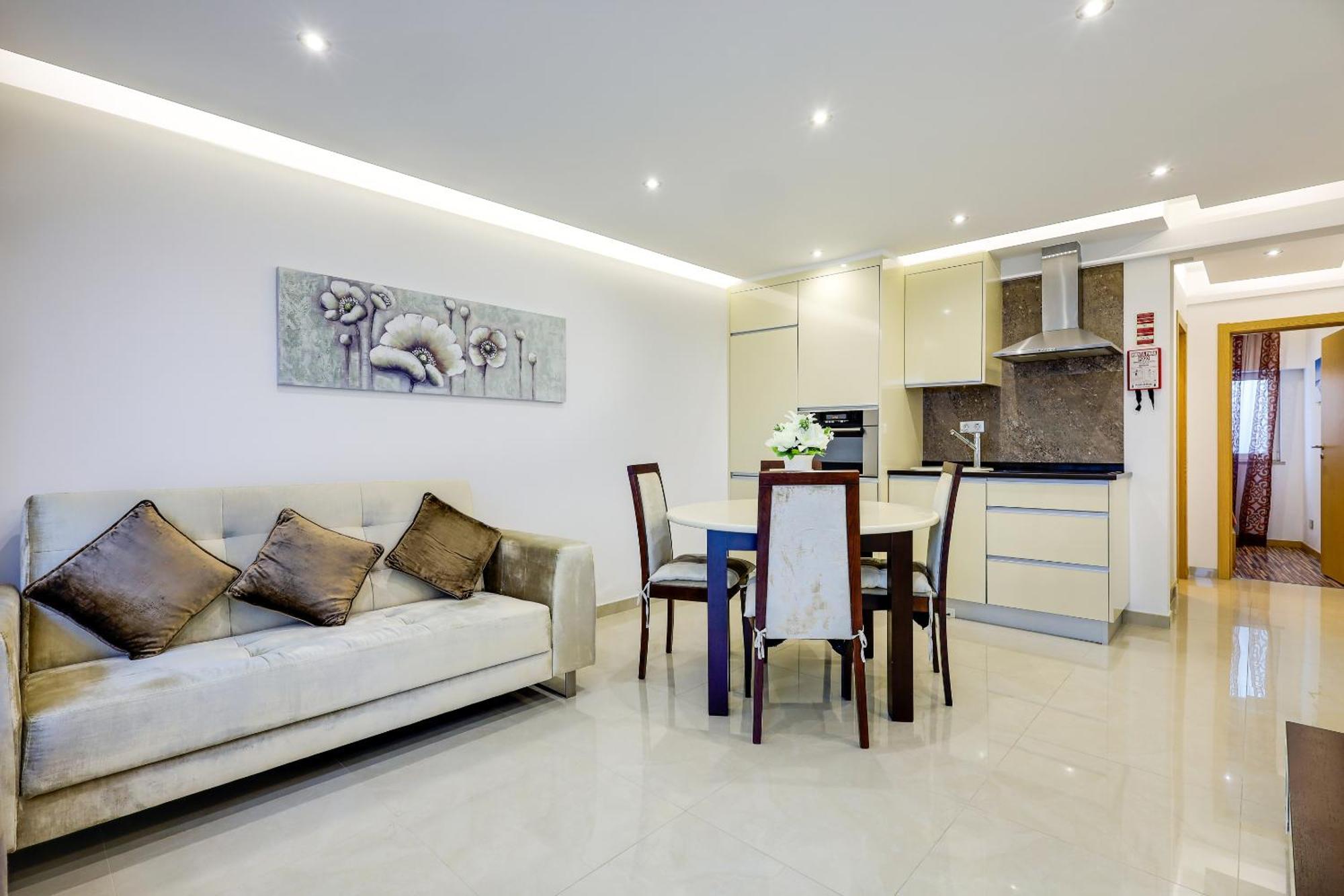 Casa Maguy - Terrace & Seaview Albufeira