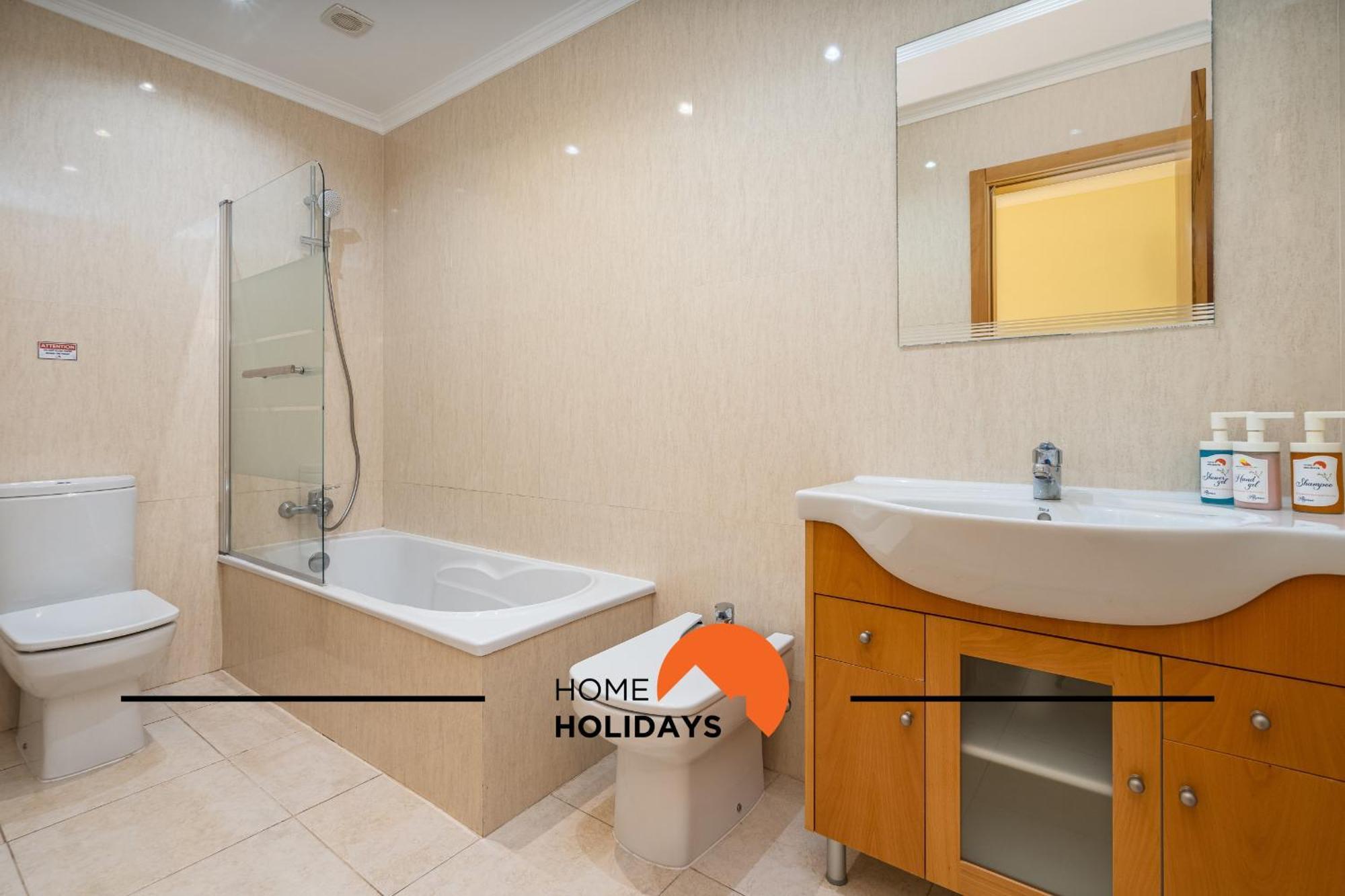 #246 Branca 23 By Holidays Albufeira