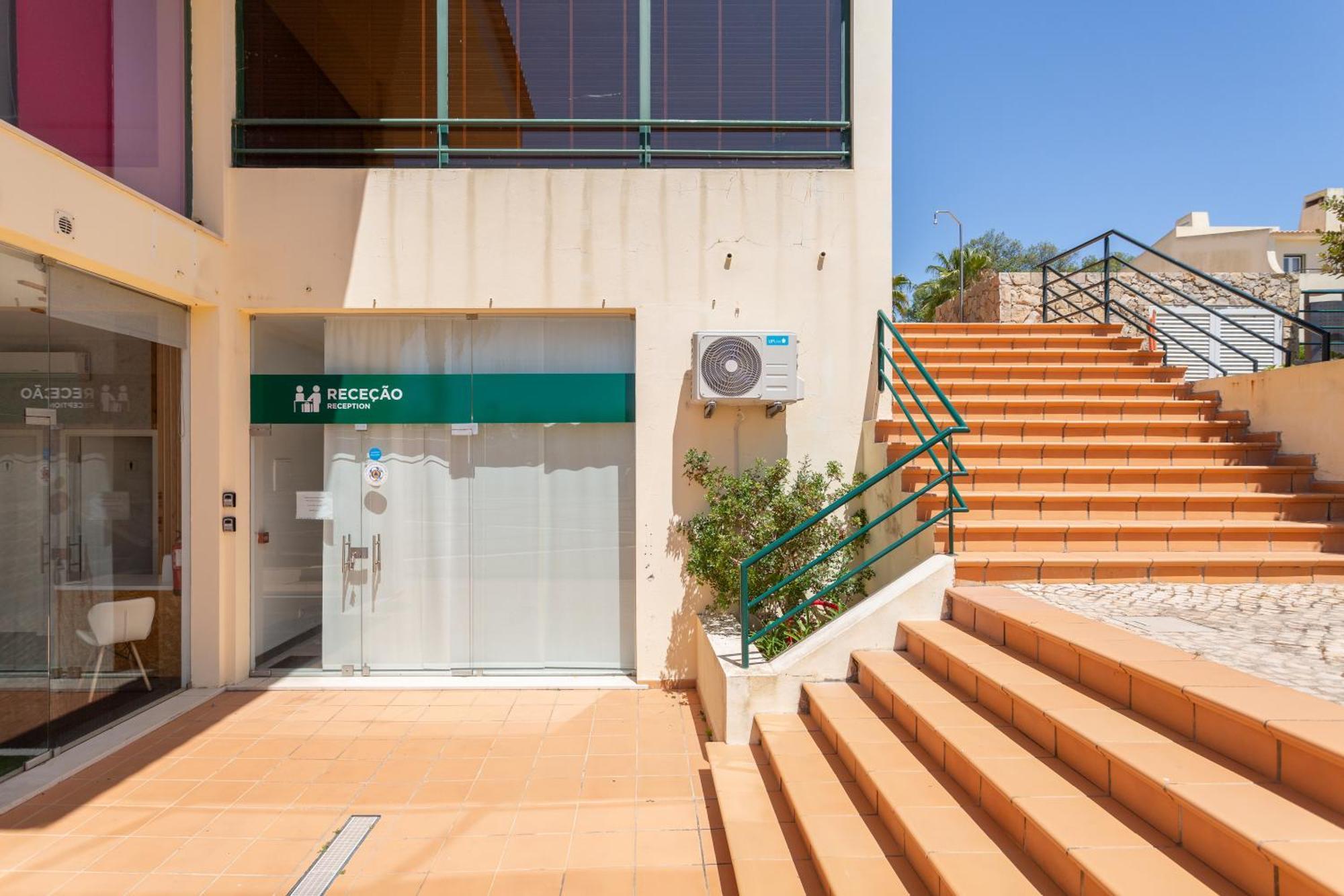 Glenridge By 3* Albufeira
