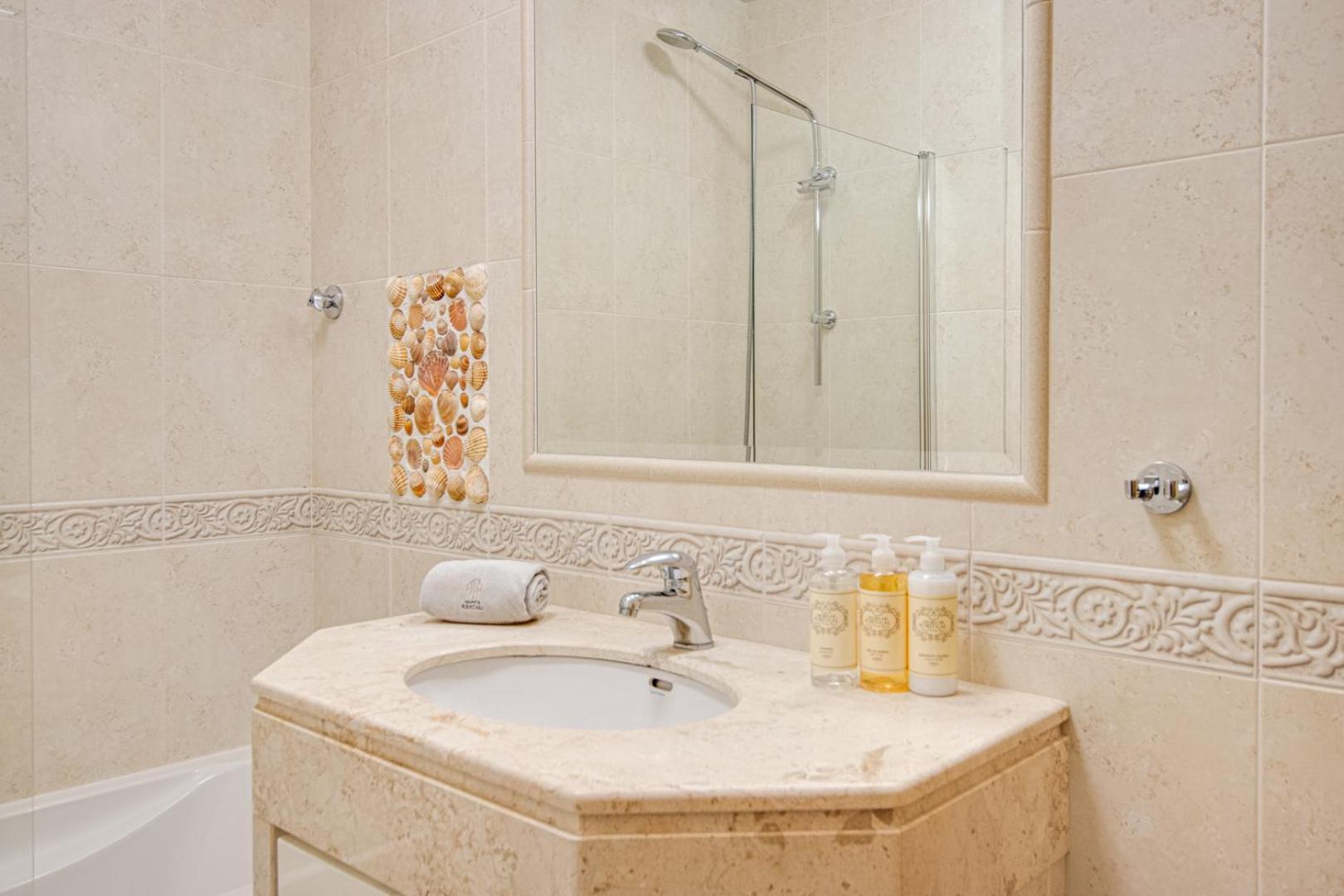 Apartment Cozy 5min Ocean View Ac Wi Fi