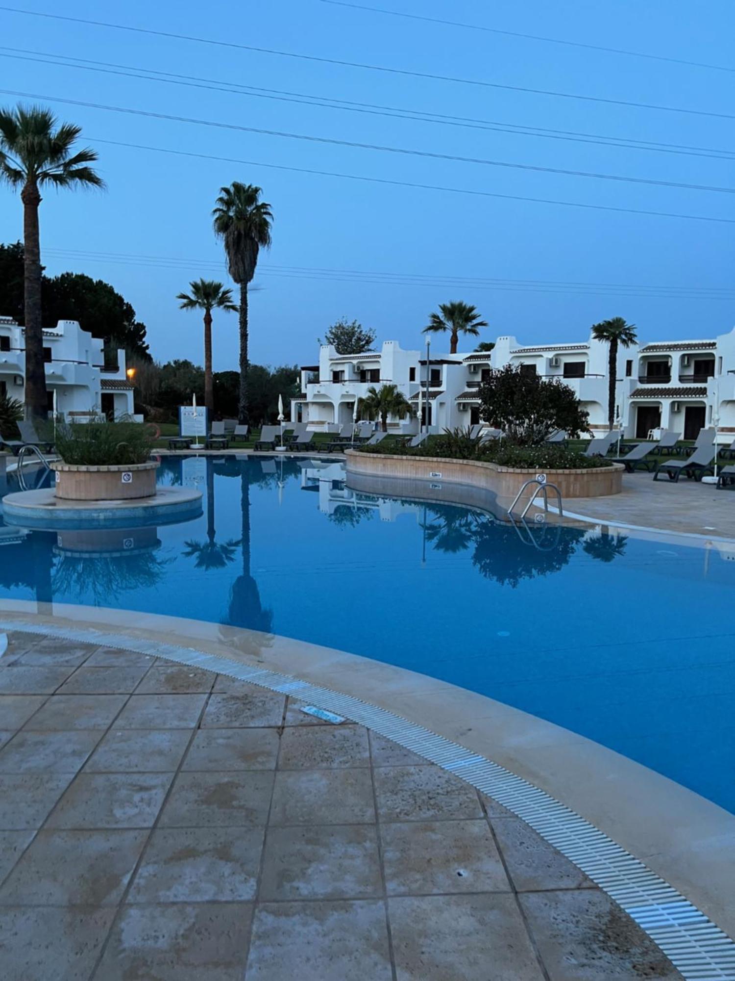 Lovely 2 Bedroom Inside A In Holiday home