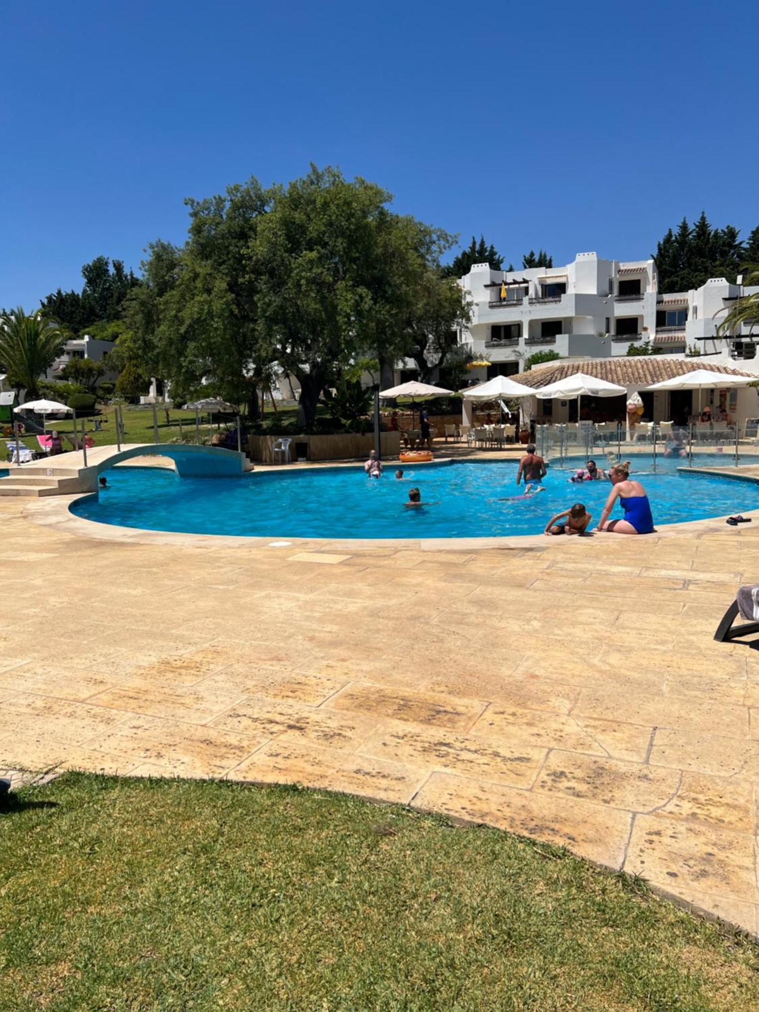 Lovely 2 Bedroom Inside A In Holiday home