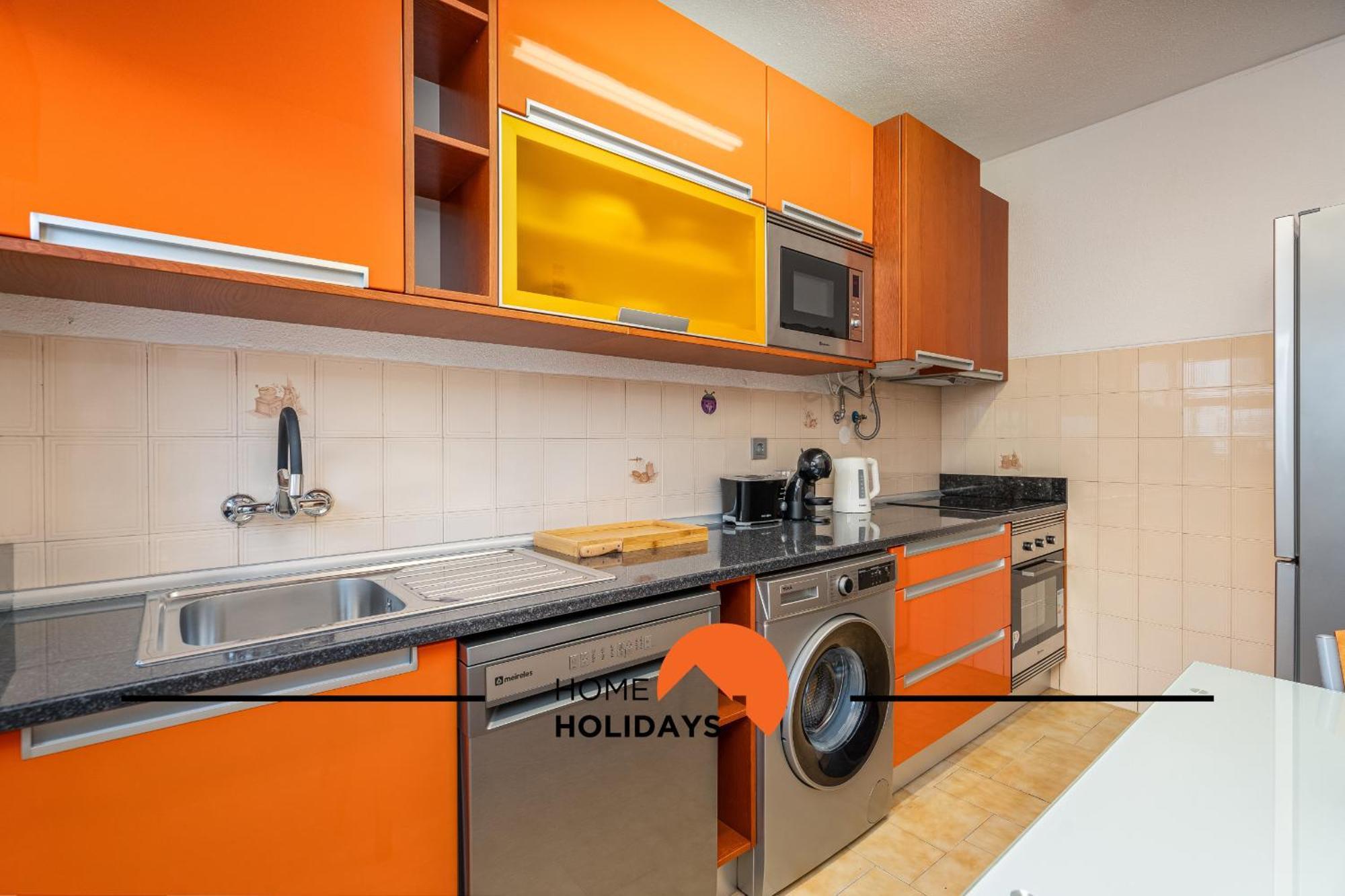#252 Bartolomeu Dias 7 By Holidays Apartment