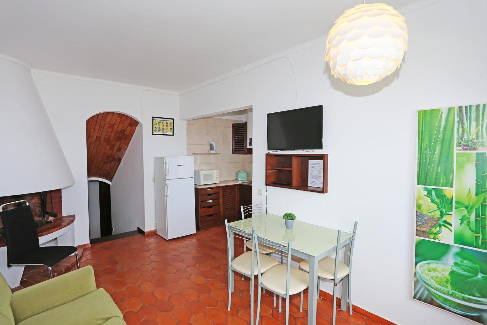 Apartment V - Seacliff *