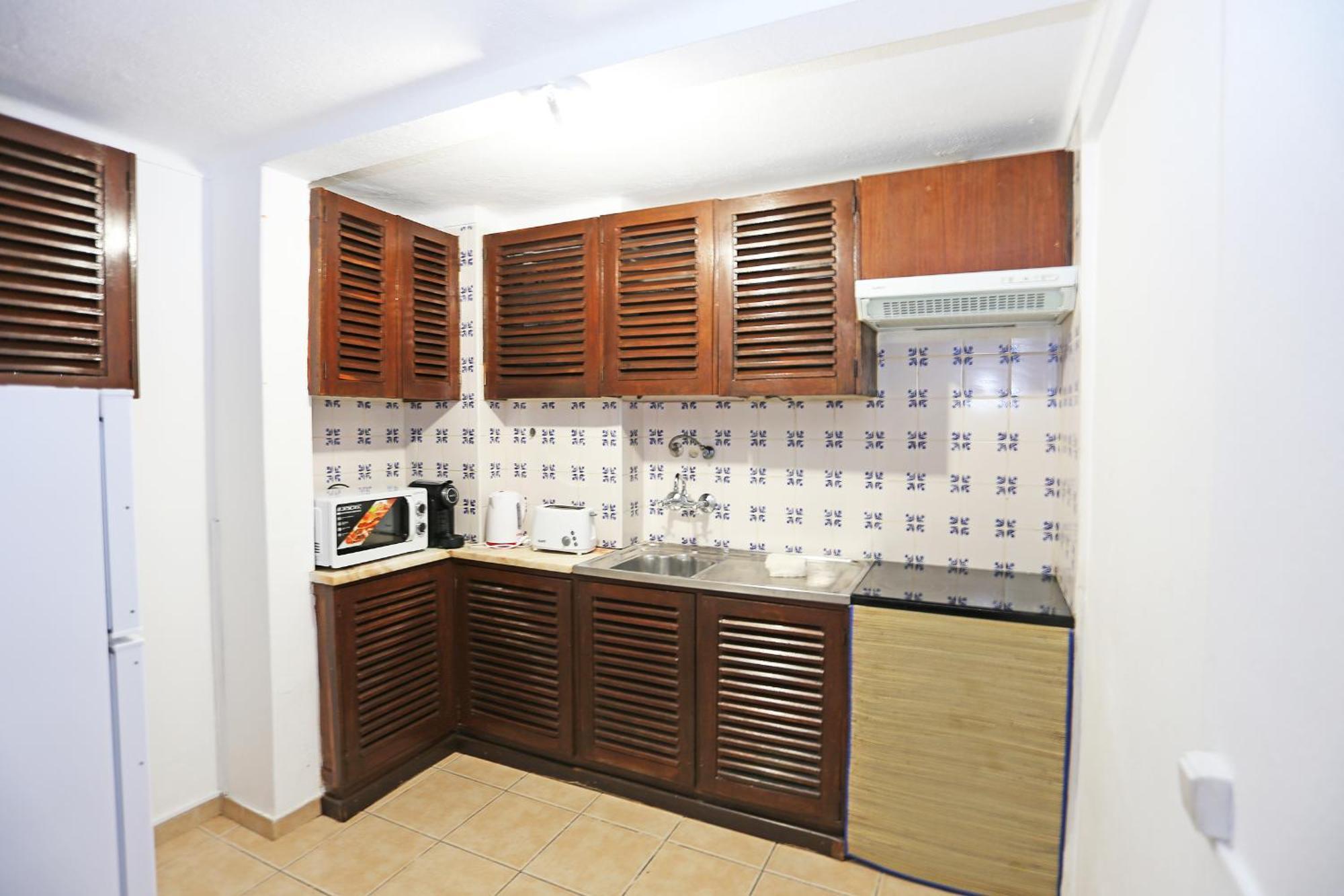 V - Seacliff Apartment *