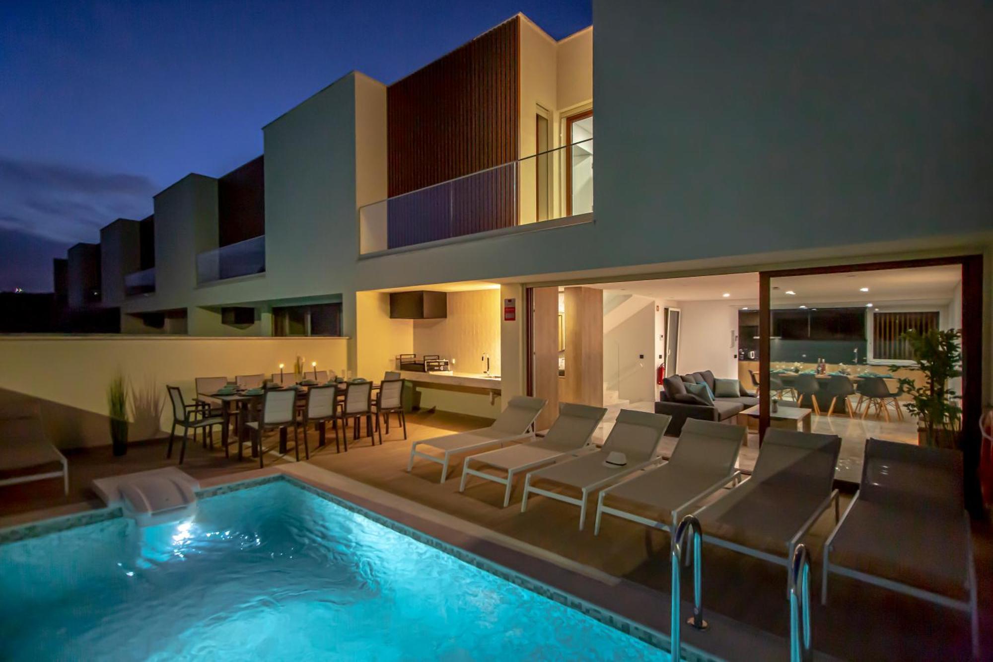 Marivital I Luxury I Heated Pool I Old Town Villa Albufeira