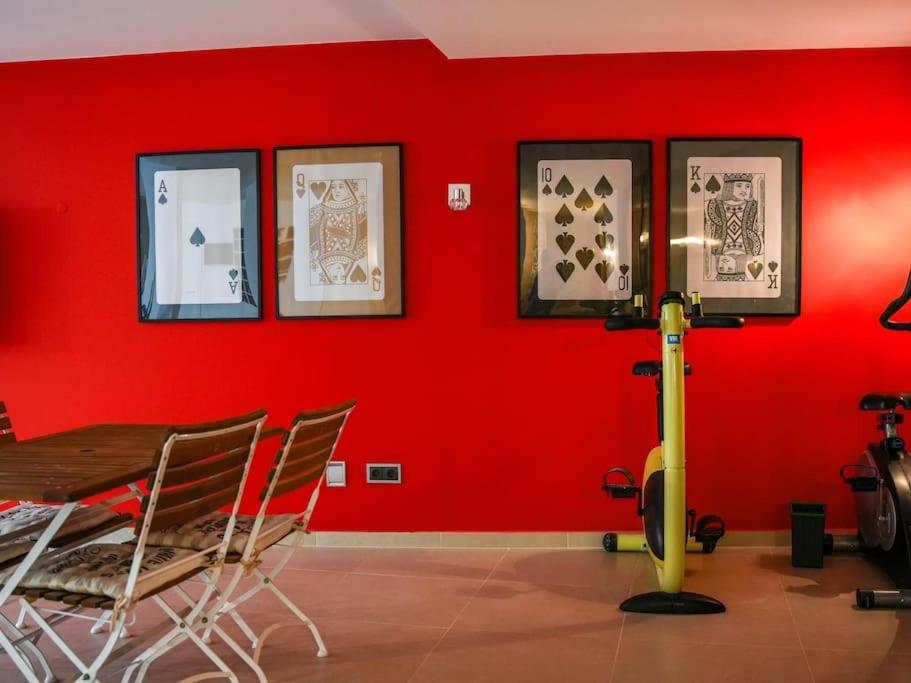 Villa Orada 26 House - Games & Privat Heated Pool & Steam Gym