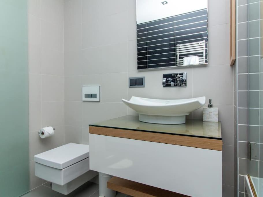 Orada 26 House - Games & Privat Heated Pool & Steam Gym * Albufeira