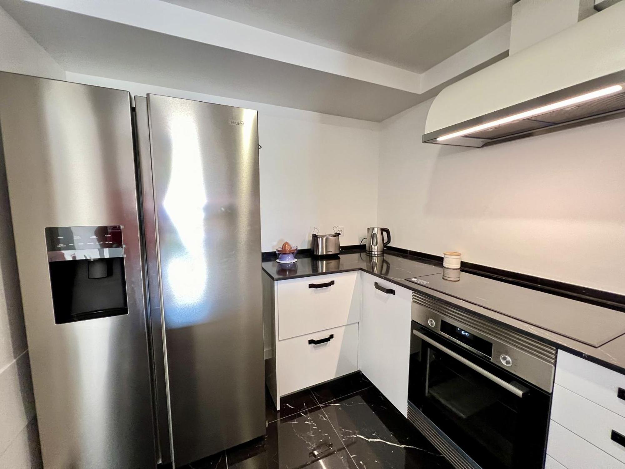Apartment Stylish 3 By Homing *